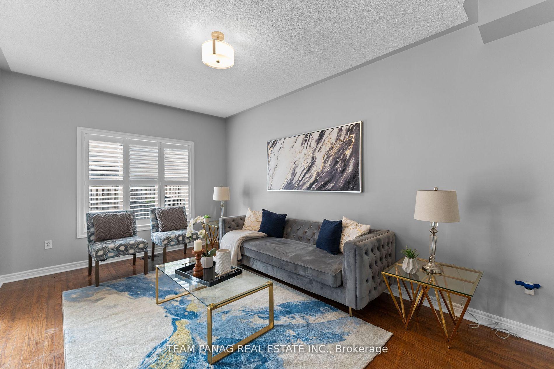 Photo 15 of 48 Citadel Crescent, Brampton, Vales of Castlemore North — HOMEH