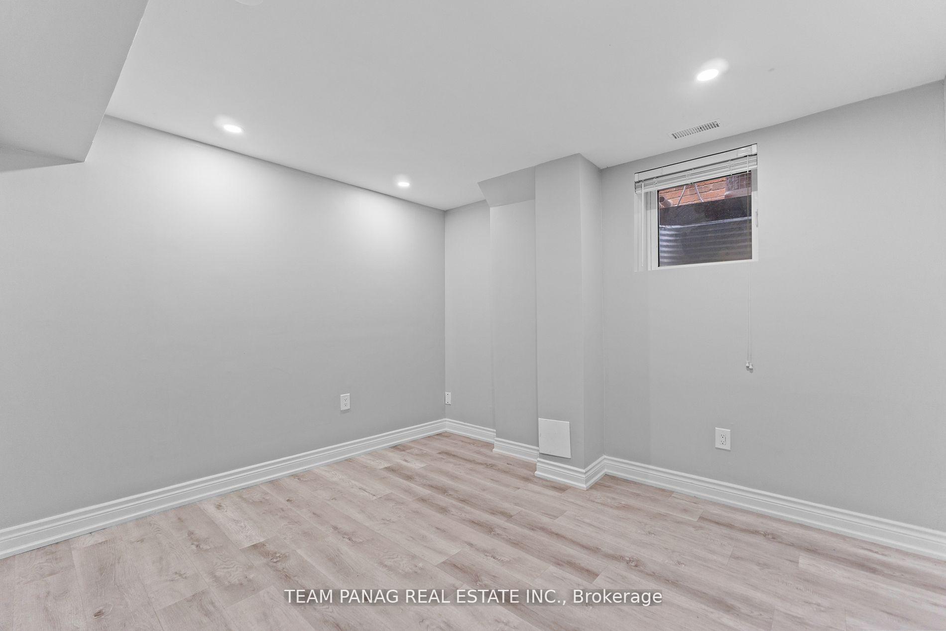 Photo 40 of 48 Citadel Crescent, Brampton, Vales of Castlemore North — HOMEH