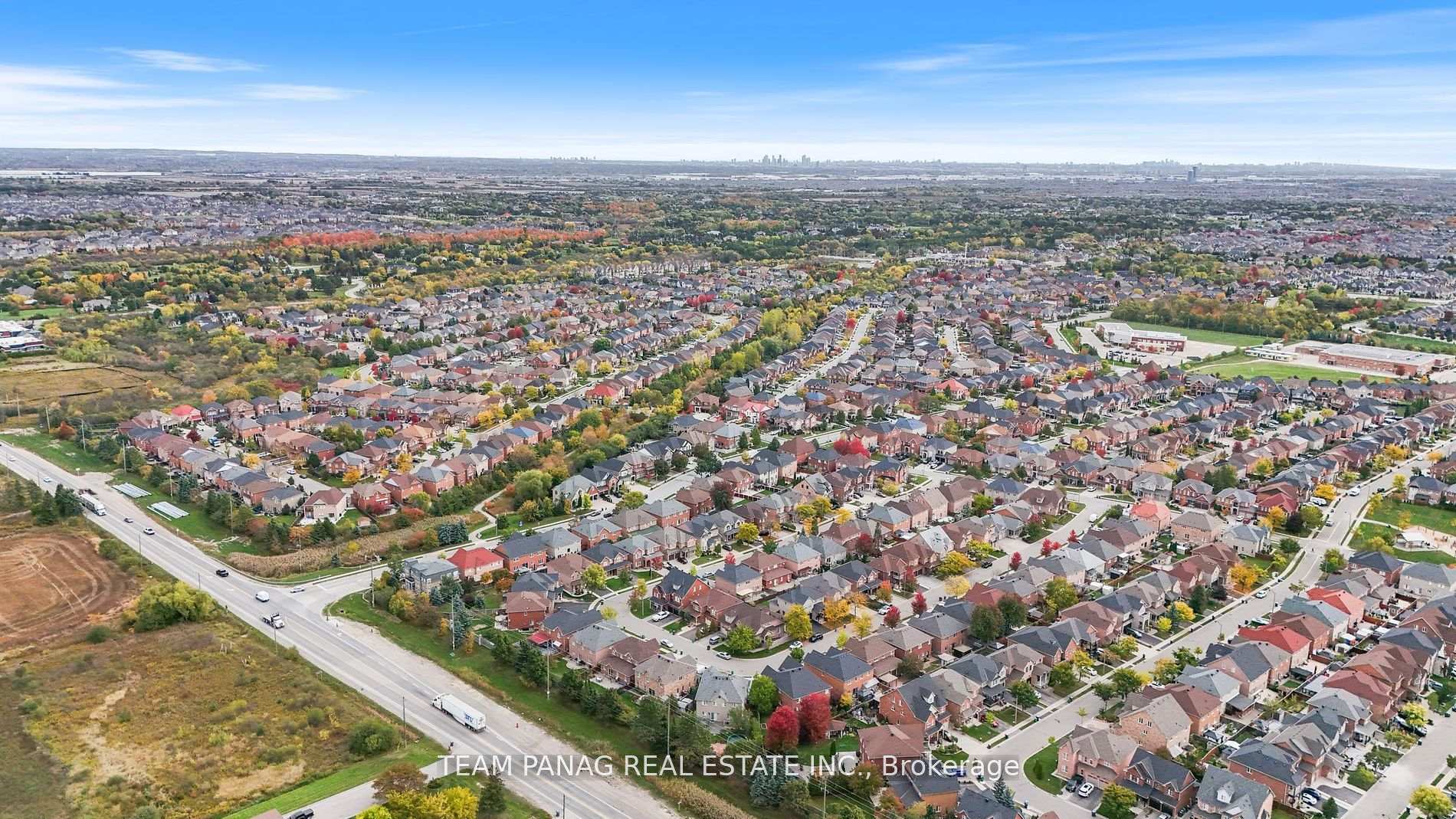 Photo 47 of 48 Citadel Crescent, Brampton, Vales of Castlemore North — HOMEH