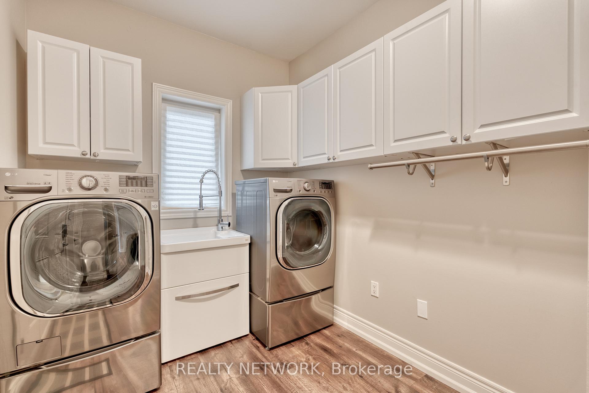 Photo 21 of 28 Southmeadow Crescent, Hamilton, Stoney Creek — HOMEH