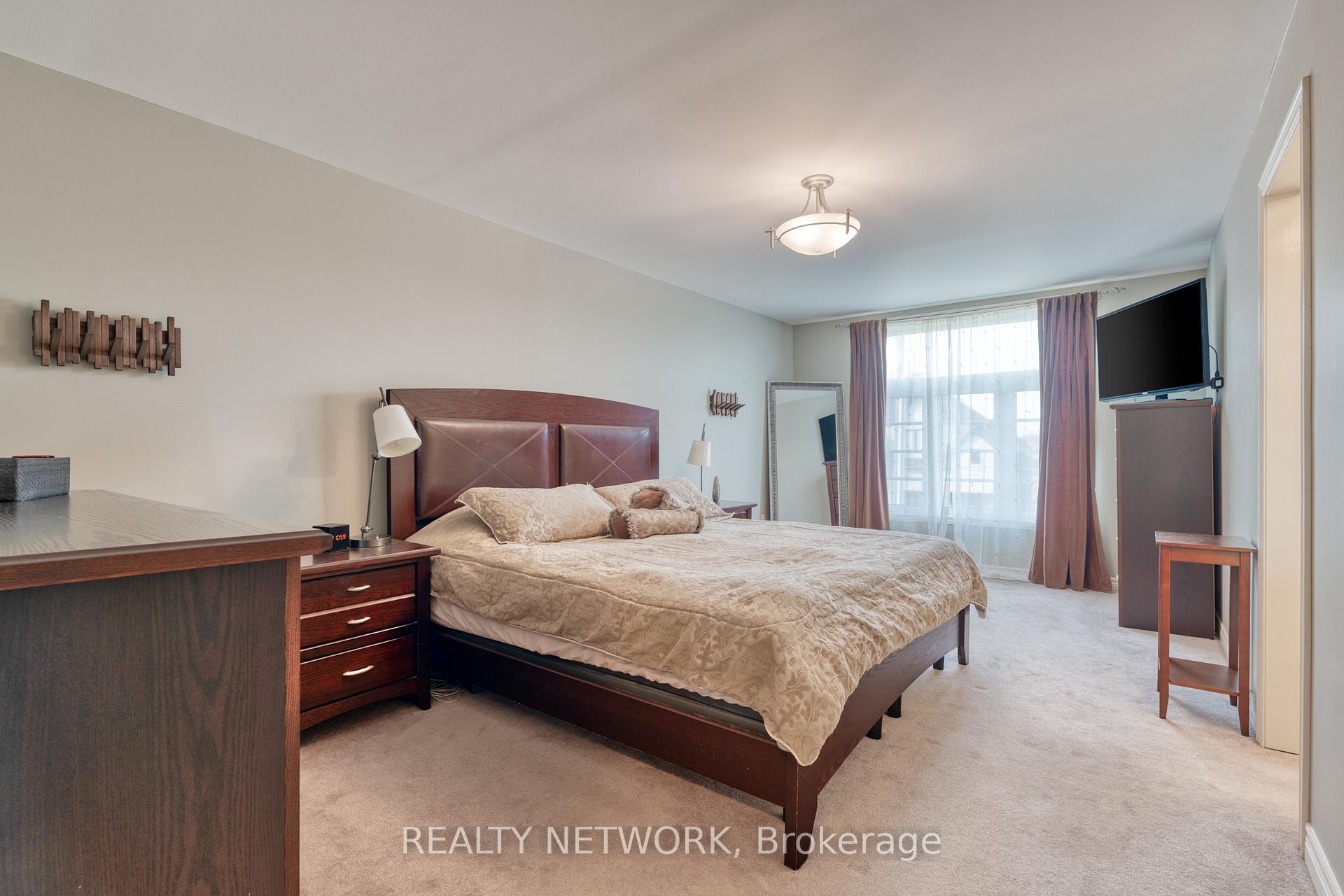 Photo 23 of 28 Southmeadow Crescent, Hamilton, Stoney Creek — HOMEH