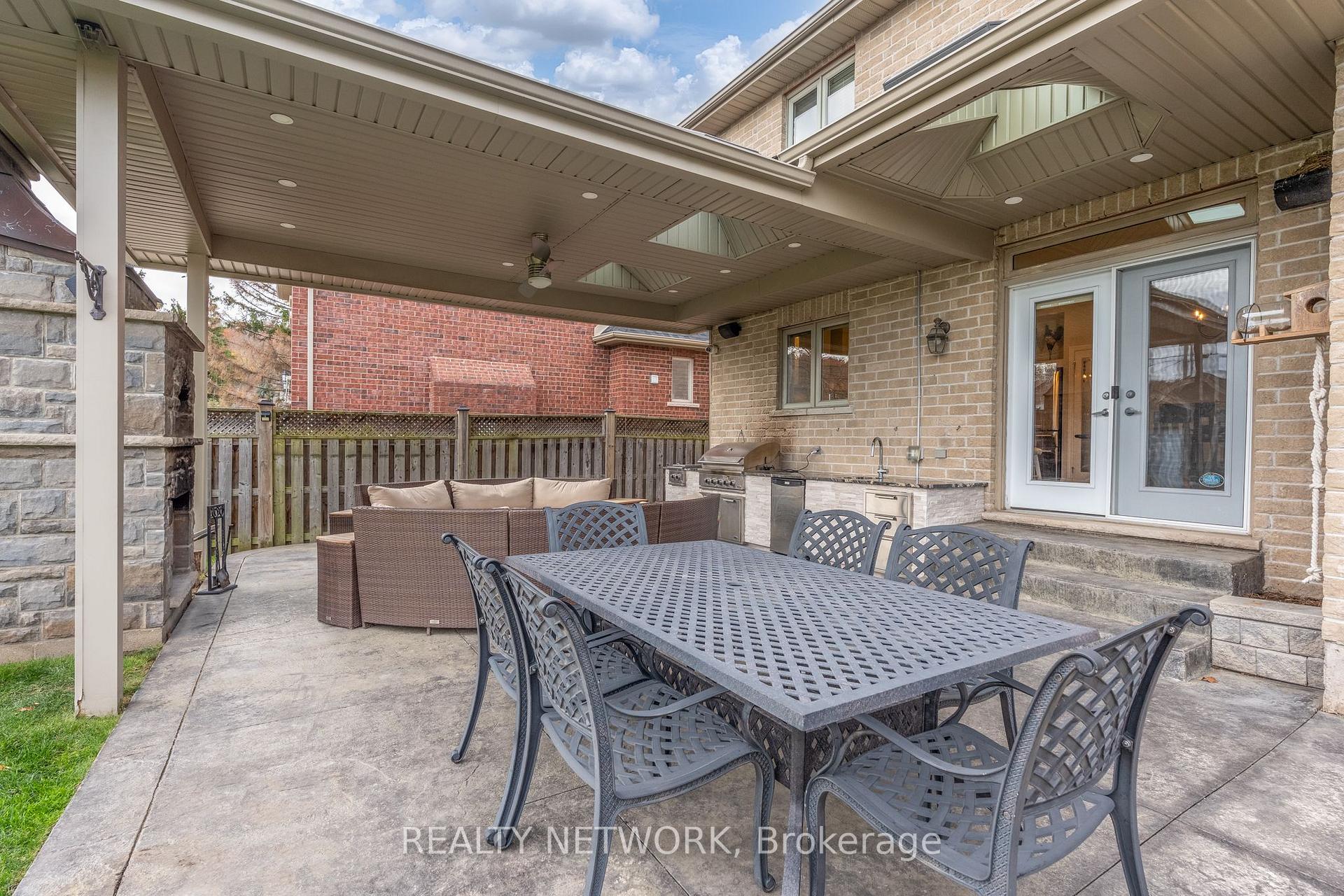 Photo 47 of 28 Southmeadow Crescent, Hamilton, Stoney Creek — HOMEH