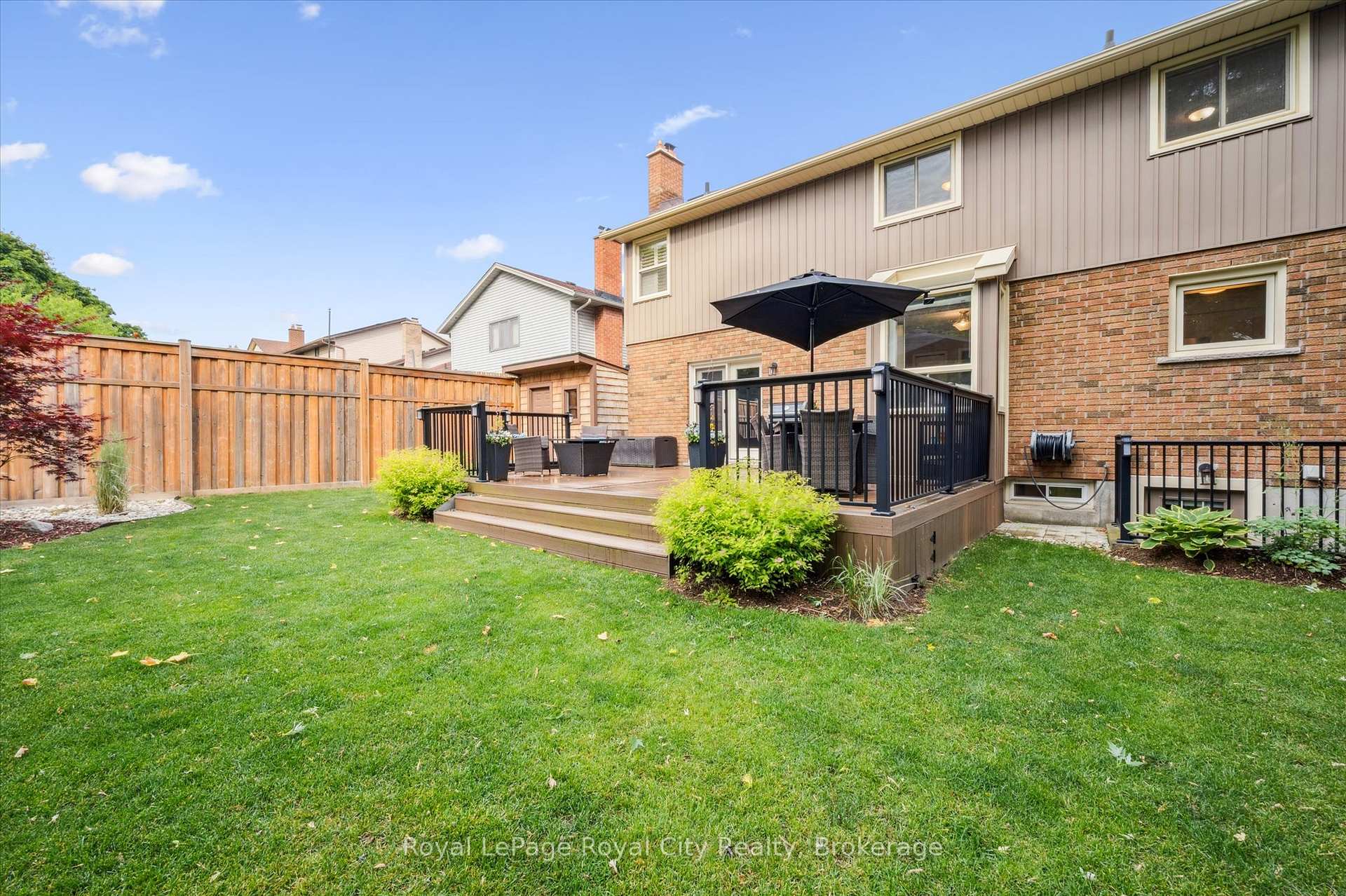Photo 36 of 8 Youngman Drive, Guelph, Kortright West — HOMEH