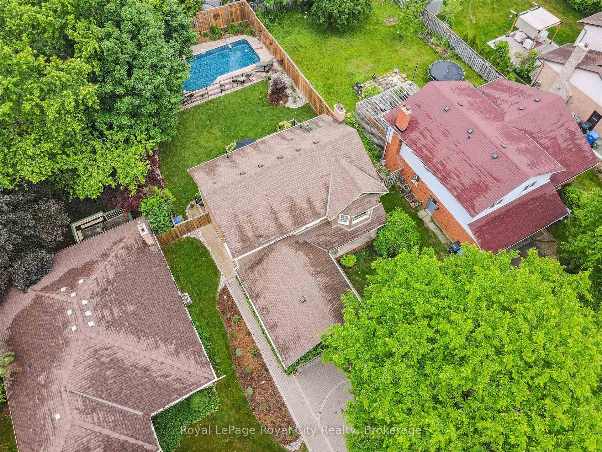 Photo 45 of 8 Youngman Drive, Guelph, Kortright West — HOMEH