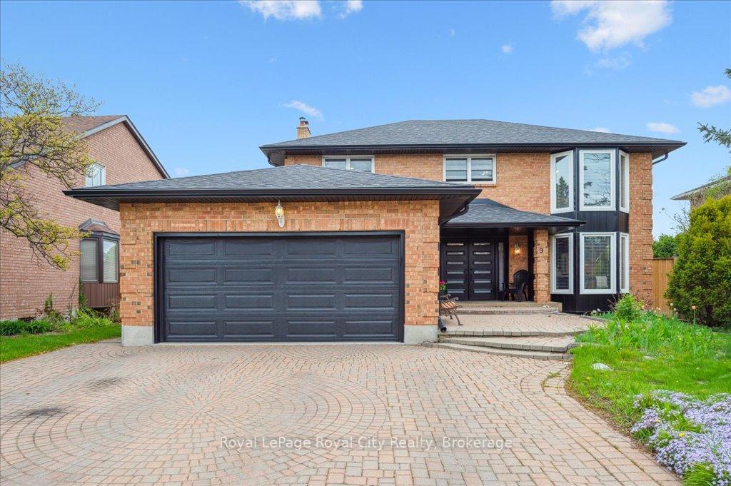 Front of 9 Kortright Road E
