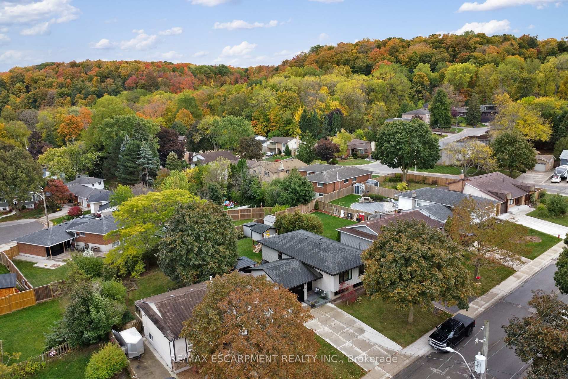 Photo 2 of 168 Hanover Place, Hamilton, Vincent — HOMEH