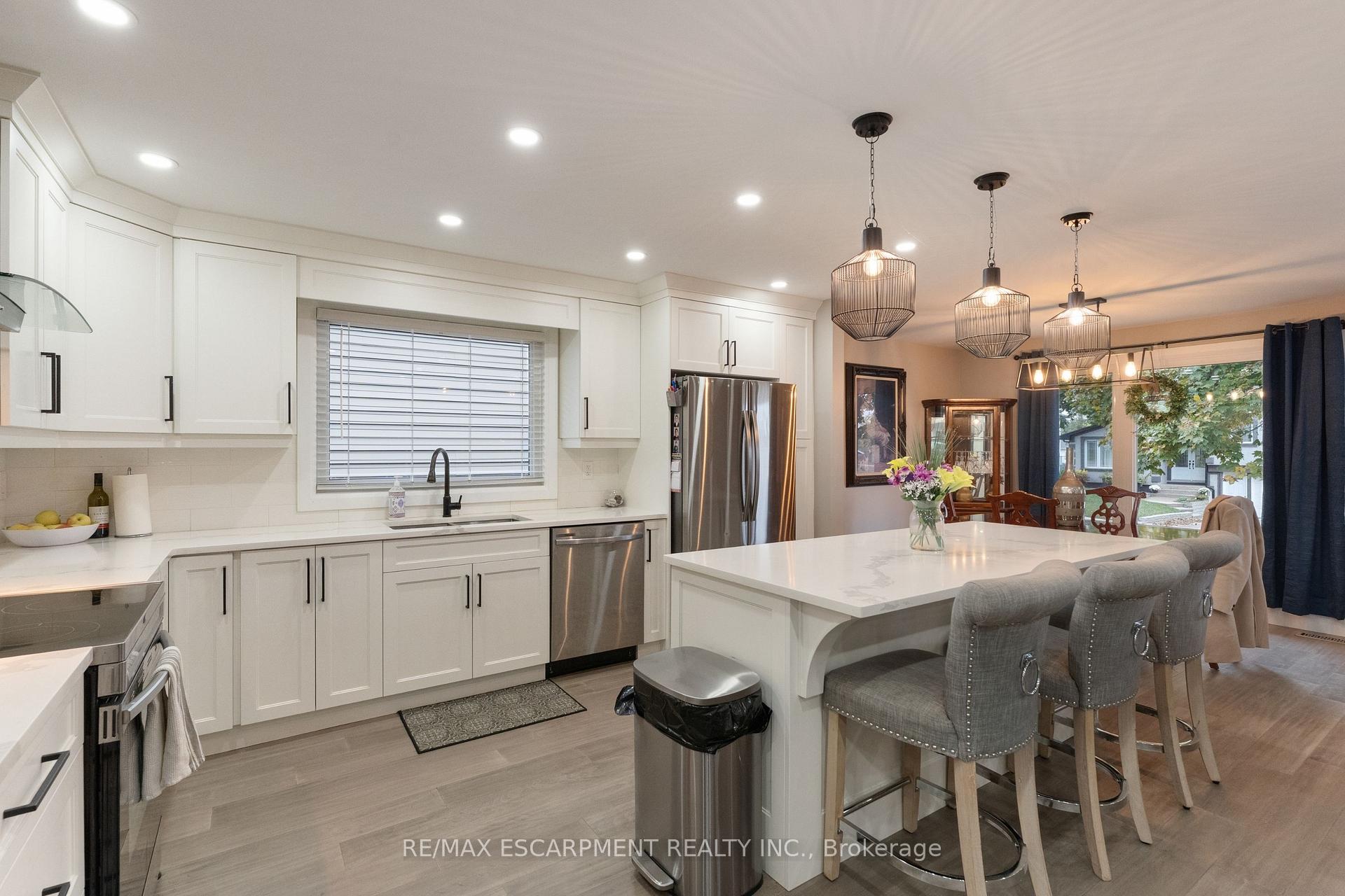 Photo 15 of 168 Hanover Place, Hamilton, Vincent — HOMEH