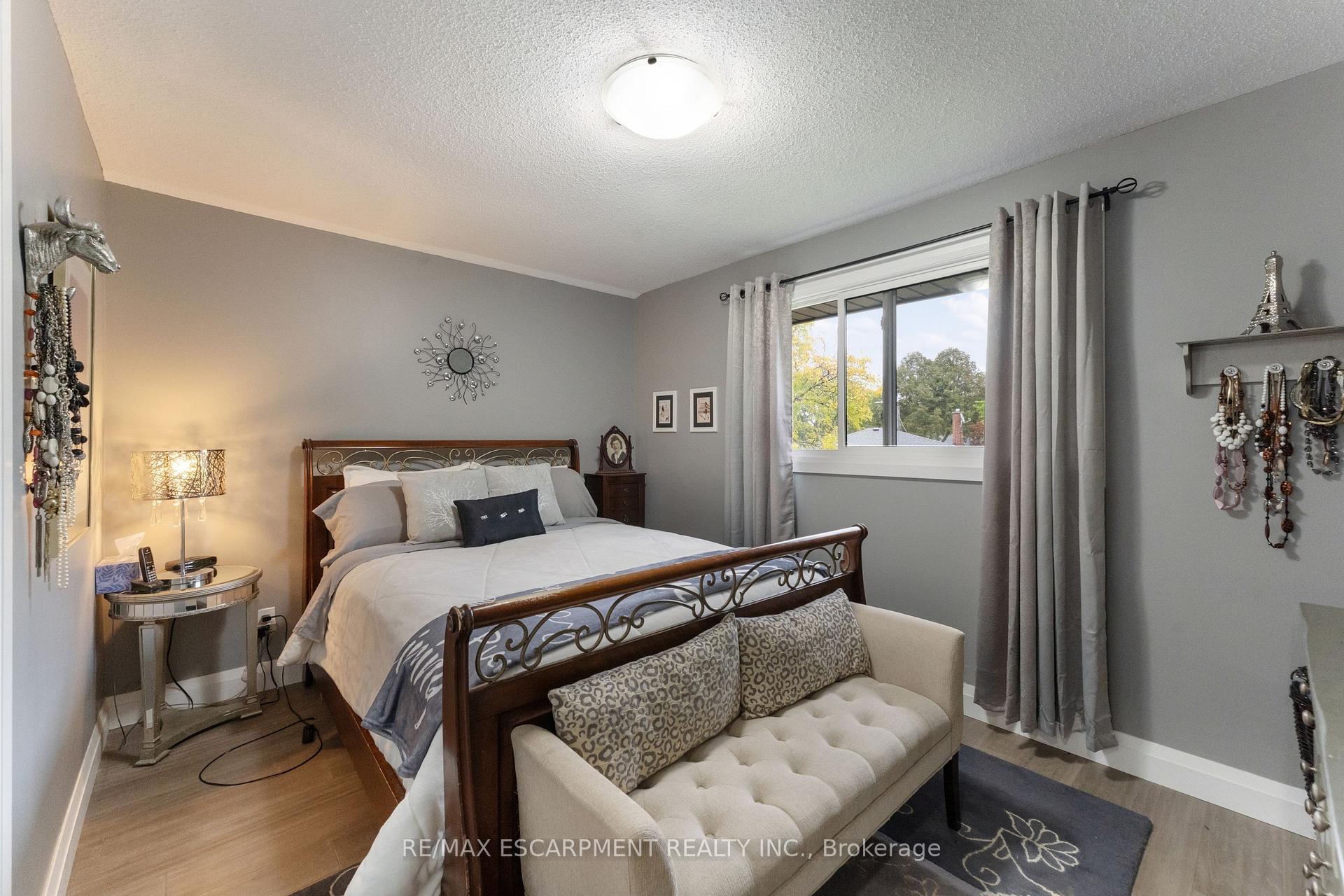 Photo 20 of 168 Hanover Place, Hamilton, Vincent — HOMEH