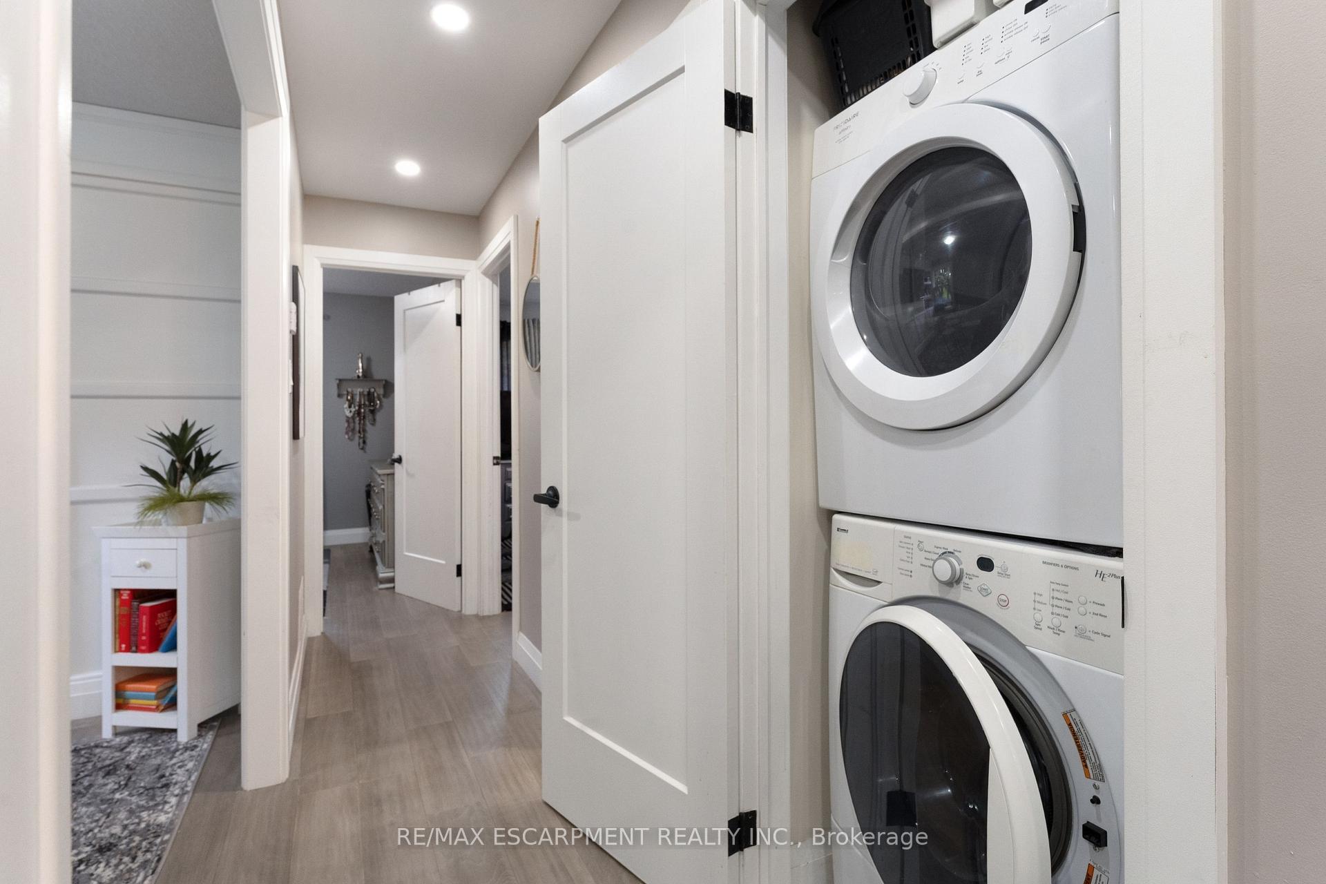 Photo 23 of 168 Hanover Place, Hamilton, Vincent — HOMEH
