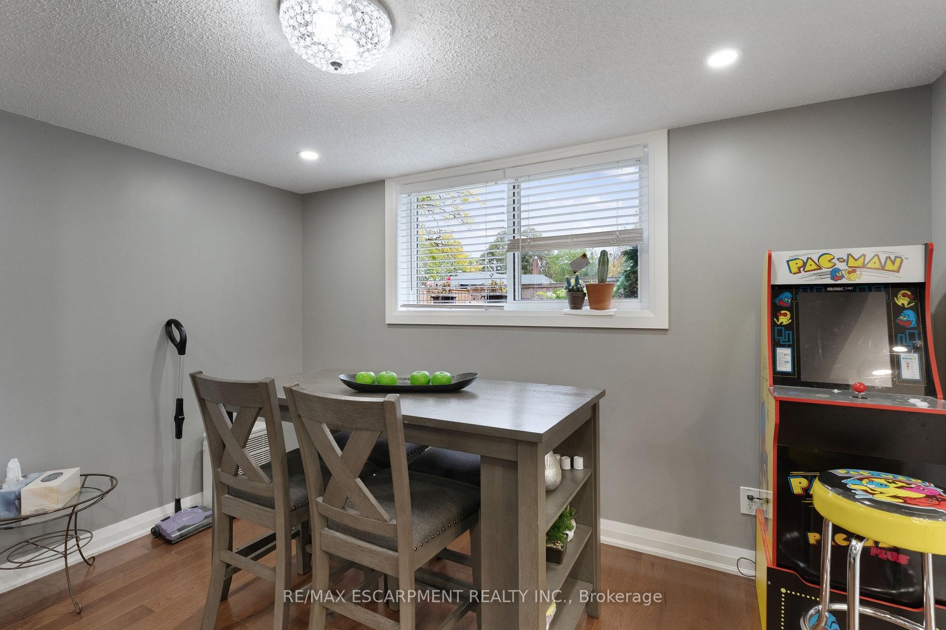 Photo 28 of 168 Hanover Place, Hamilton, Vincent — HOMEH
