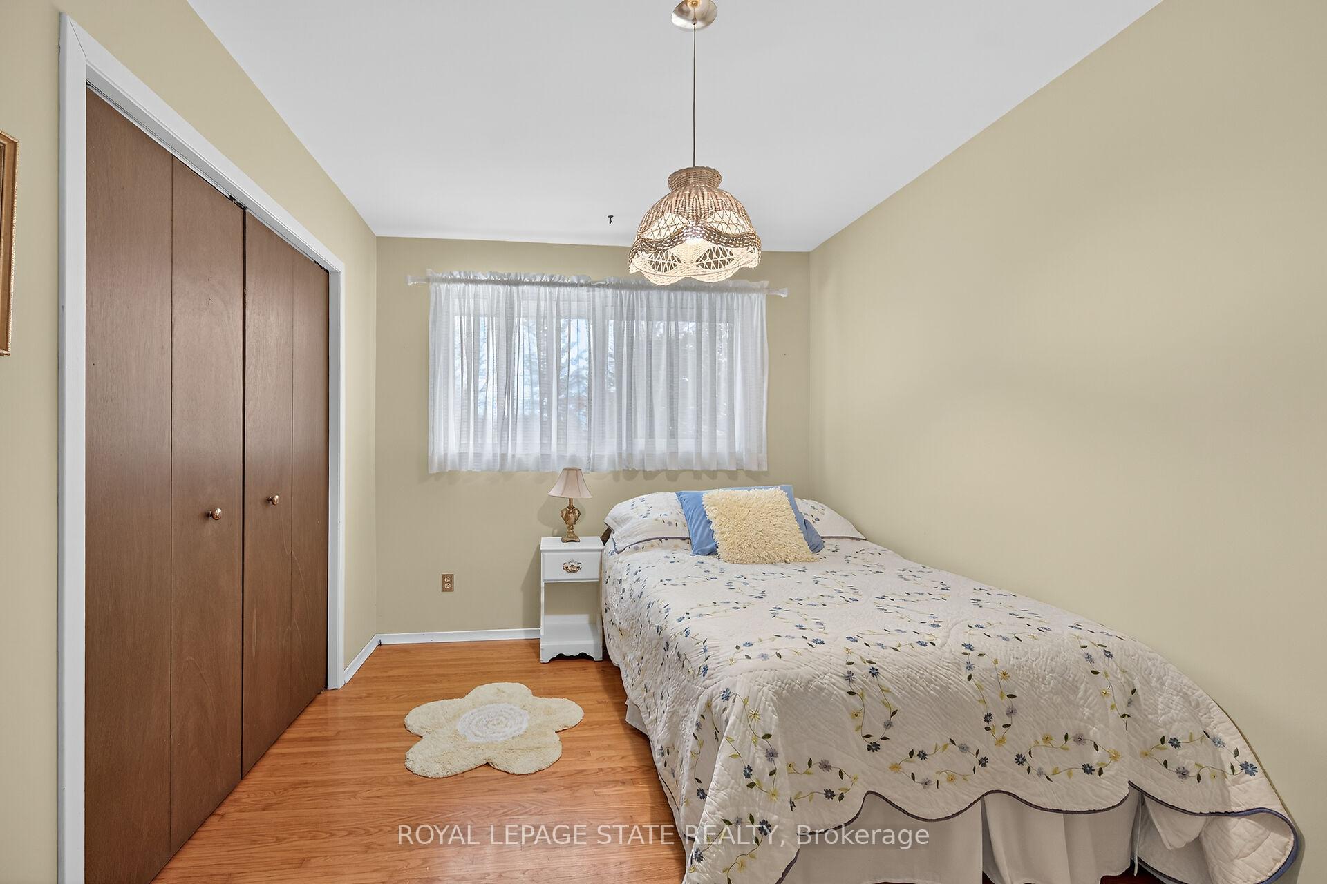 Photo 22 of 580 woodhill Road, Hamilton, Rural Flamborough — HOMEH