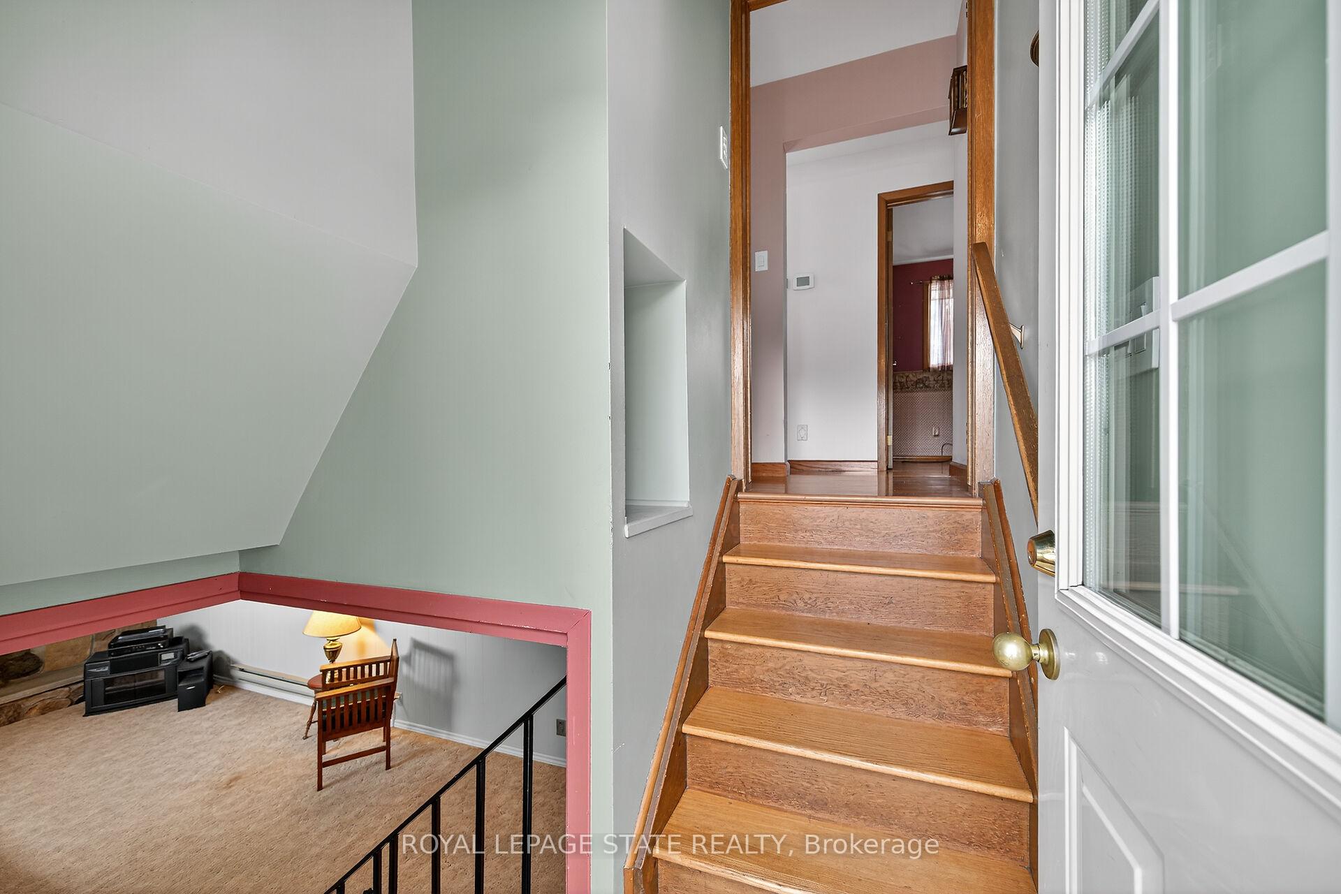Photo 26 of 580 woodhill Road, Hamilton, Rural Flamborough — HOMEH