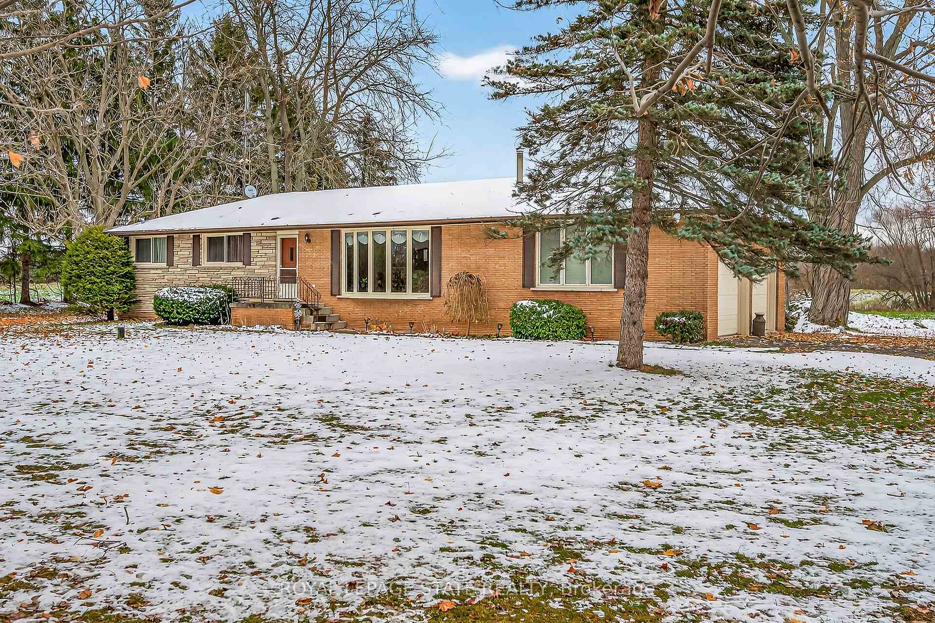 Photo 35 of 580 woodhill Road, Hamilton, Rural Flamborough — HOMEH