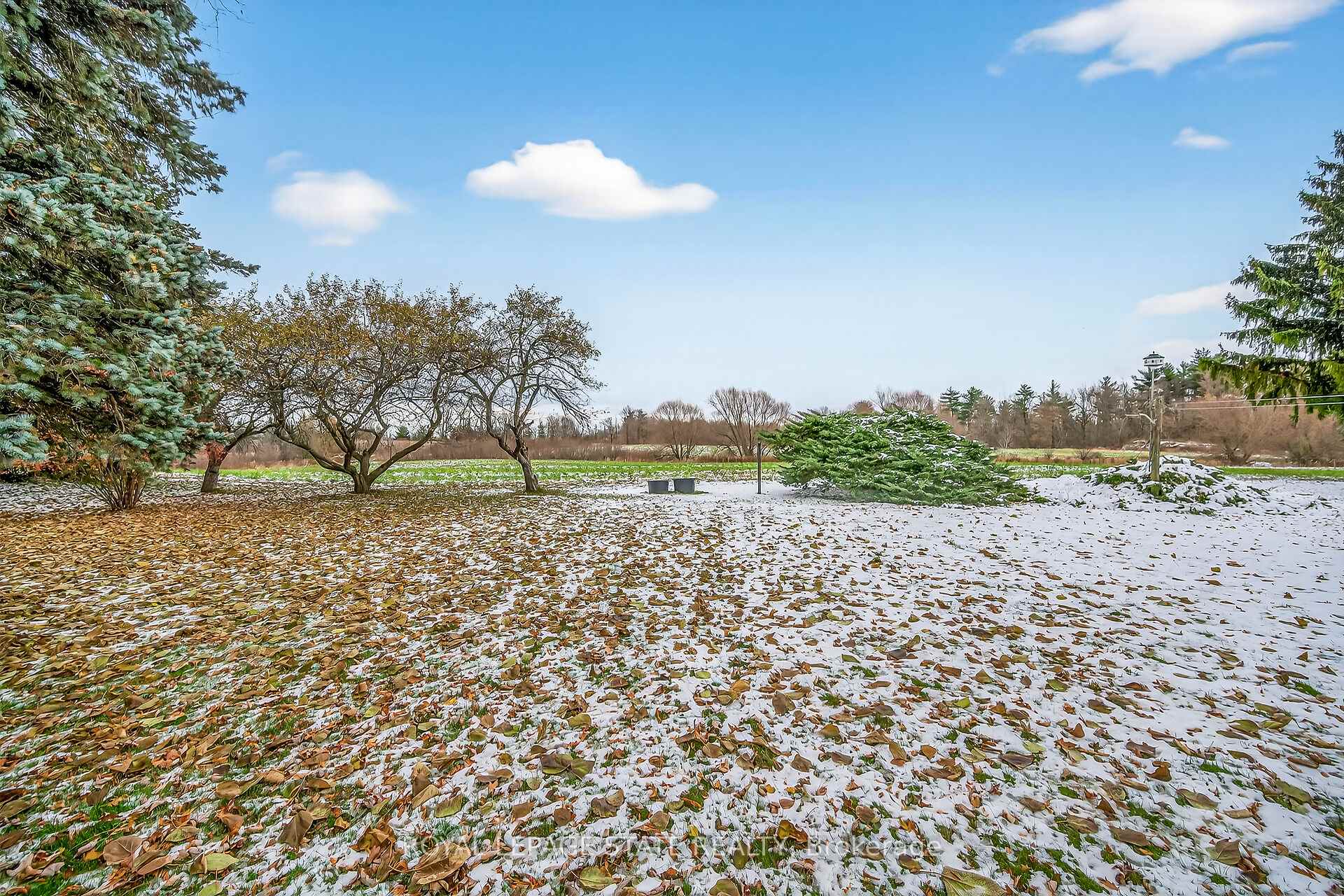 Photo 43 of 580 woodhill Road, Hamilton, Rural Flamborough — HOMEH
