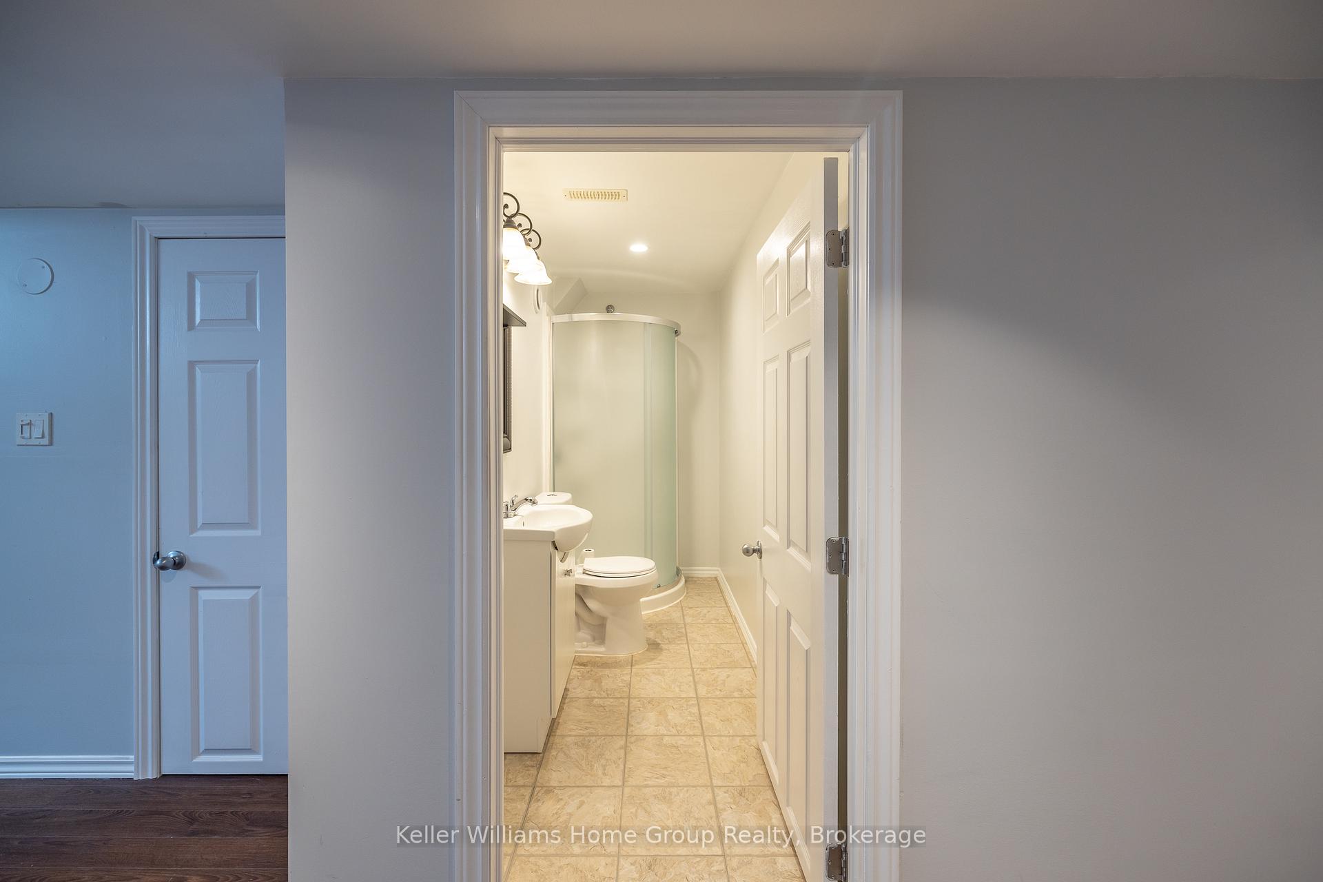 Photo 23 of 49 Washburn Drive, Guelph, Grange Road — HOMEH
