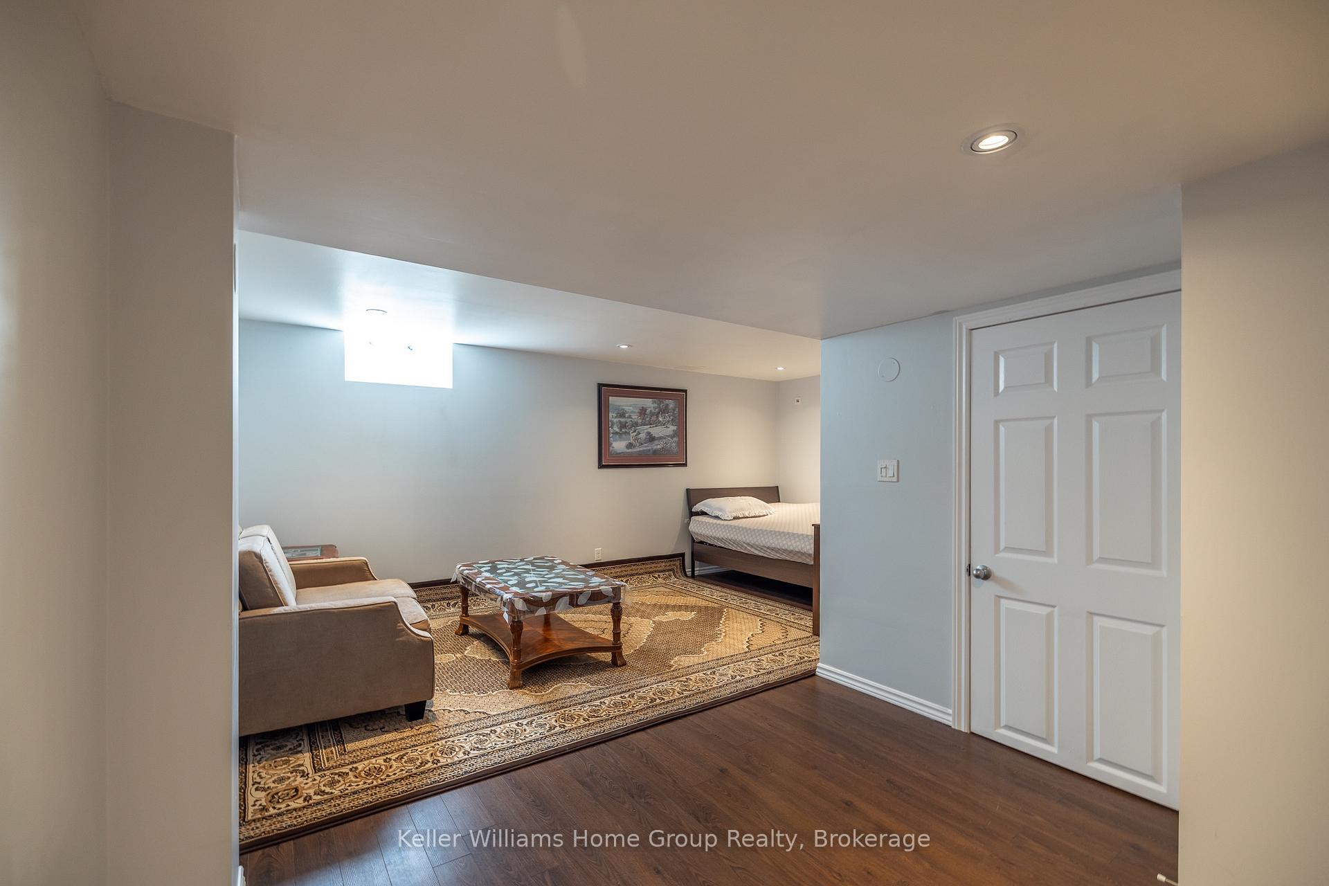 Photo 25 of 49 Washburn Drive, Guelph, Grange Road — HOMEH