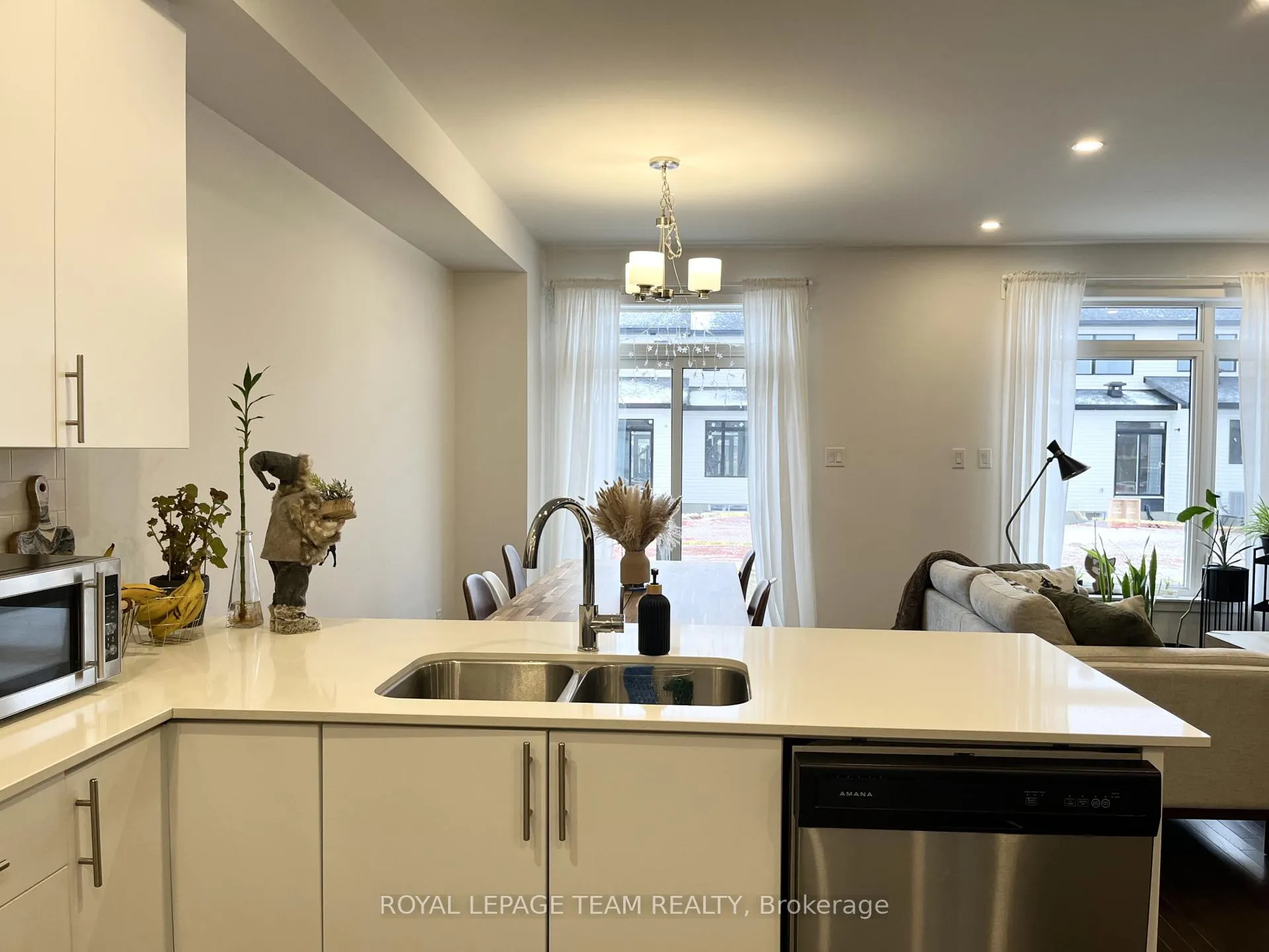 Photo 11 of 57 Heirloom Street, Ottawa, Riverside South/Gloucester Glen — HOMEH