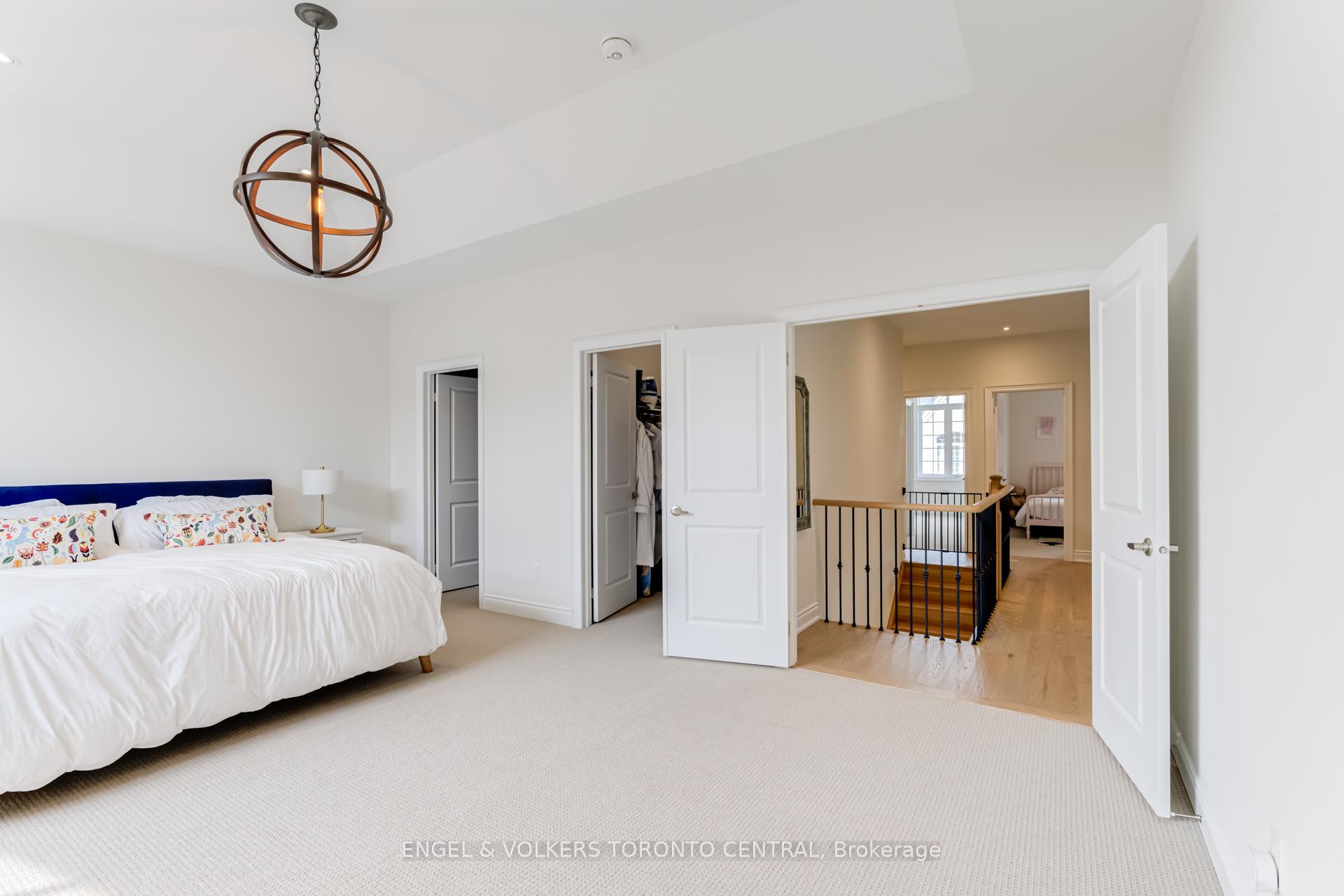 Photo 23 of 89 Maple Fields Circle, Aurora, Aurora Estates — HOMEH