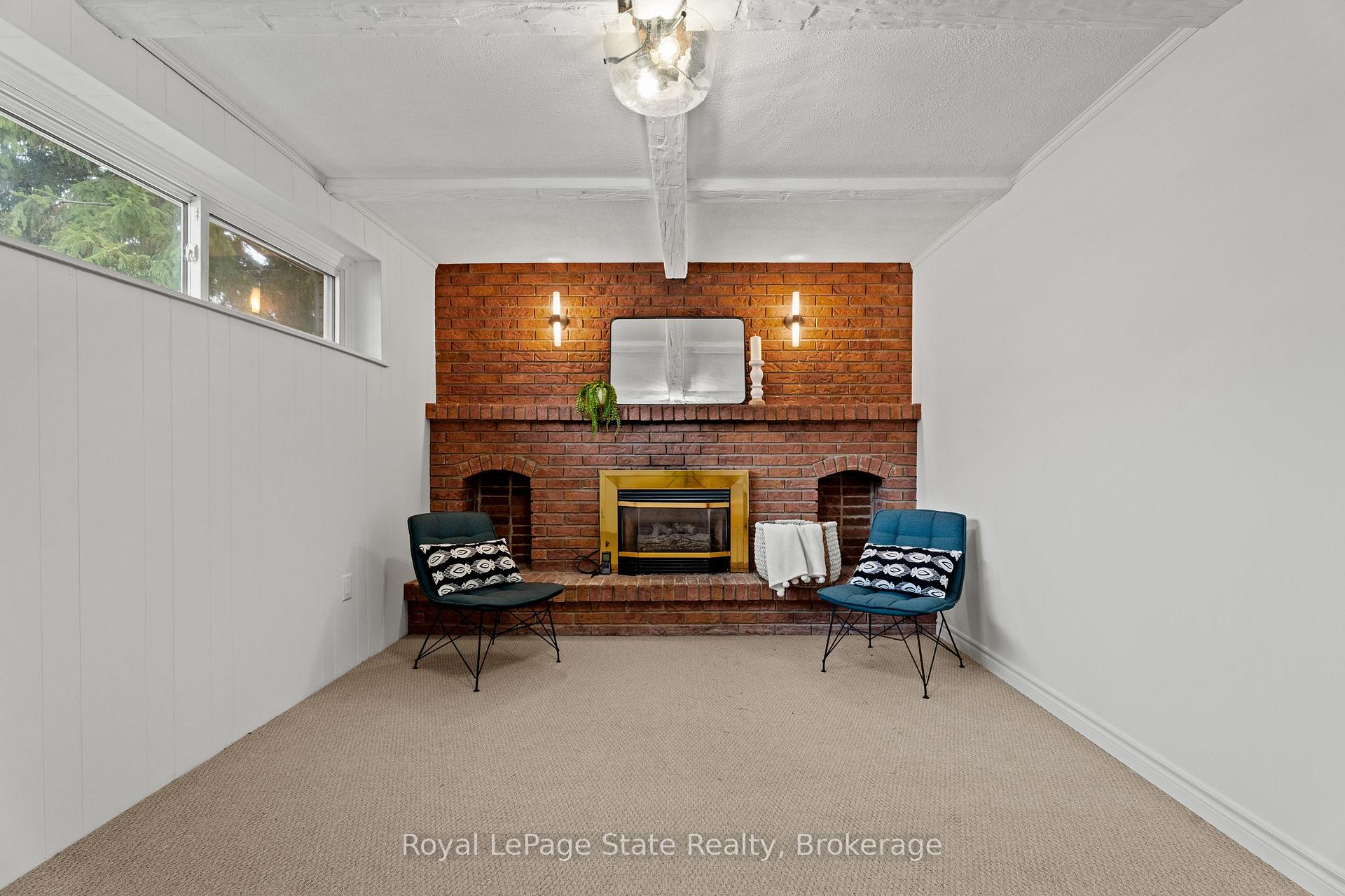 Photo 15 of 50 Graystone Drive, Hamilton, Gilkson — HOMEH