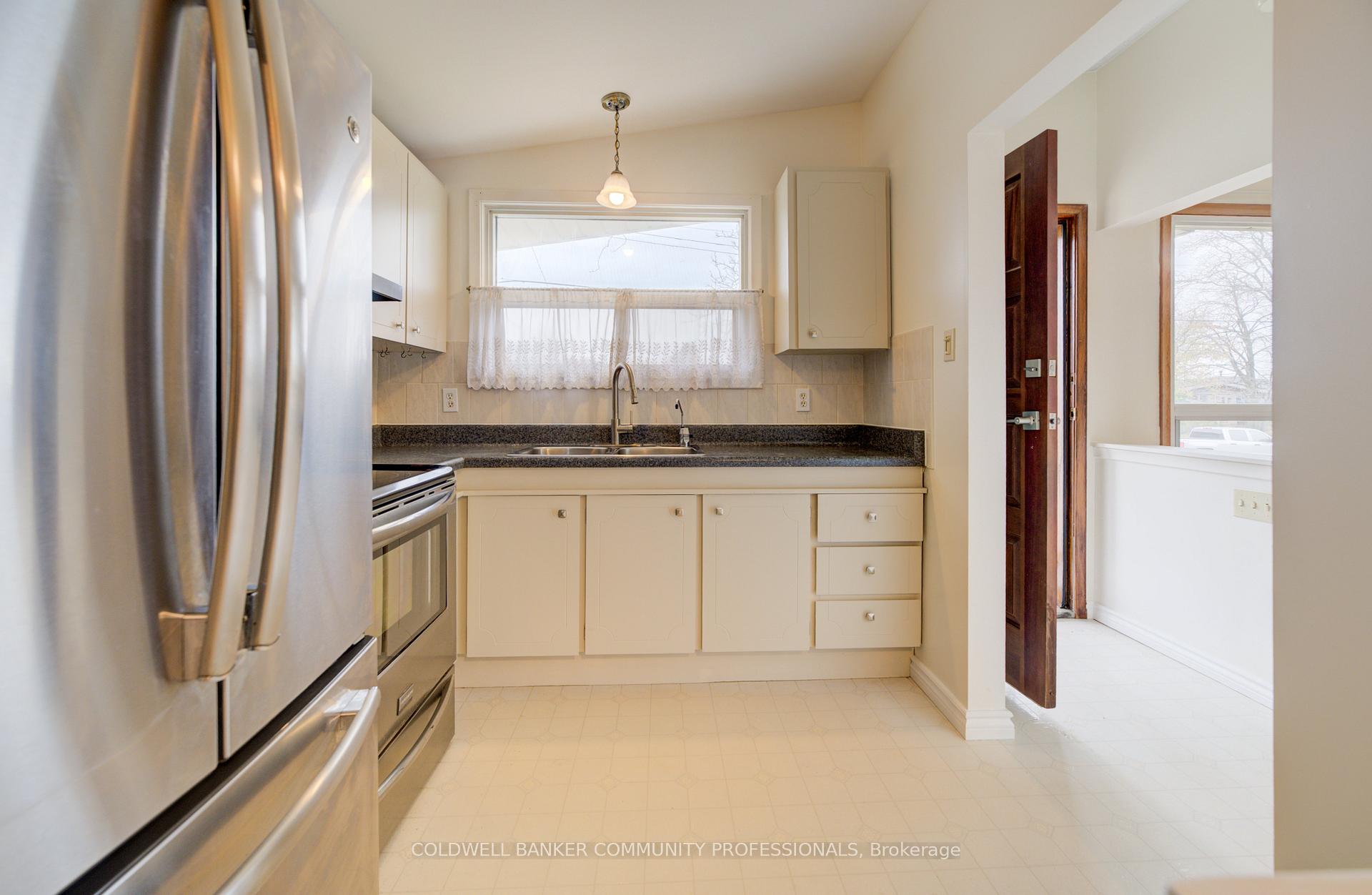 Photo 12 of 6 Jasmine Street, Hamilton, Thorner — HOMEH