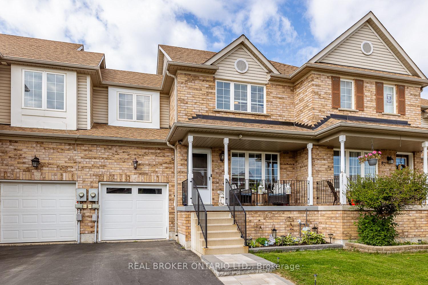 Photo 4 of 89 Bentley Crescent, Barrie, 400 West — HOMEH