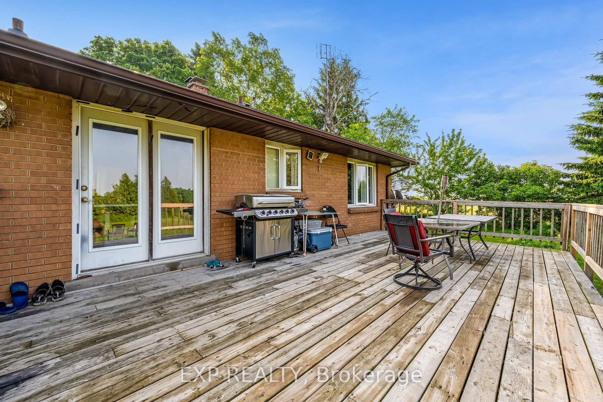 Photo 24 of 858 Trinity, Hamilton, Rural Ancaster — HOMEH