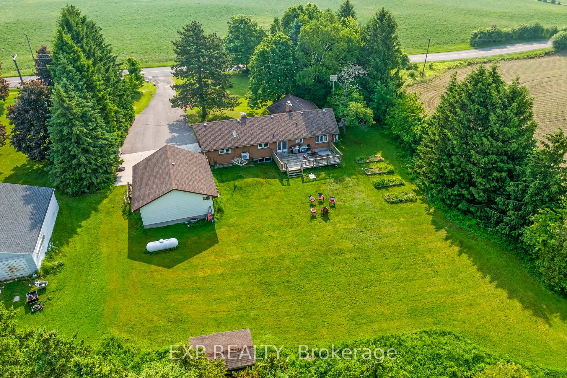 Photo 26 of 858 Trinity, Hamilton, Rural Ancaster — HOMEH