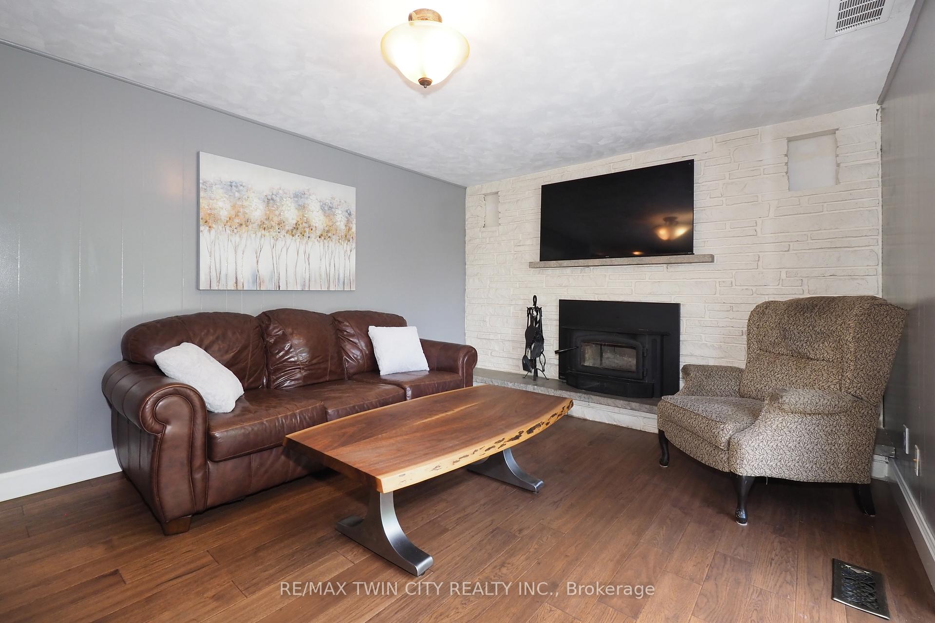 Photo 20 of 97 Marksam Road, Guelph, Willow West/Sugarbush/West Acres — HOMEH
