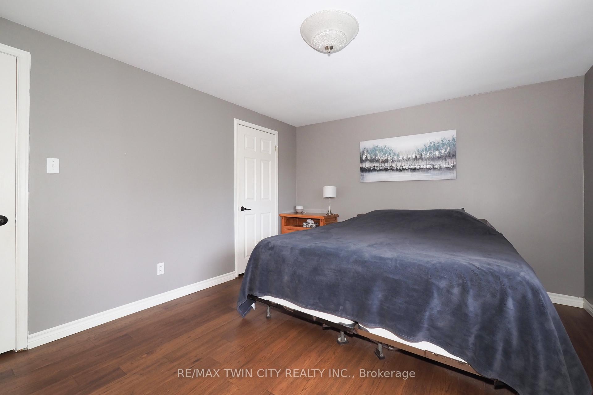 Photo 24 of 97 Marksam Road, Guelph, Willow West/Sugarbush/West Acres — HOMEH