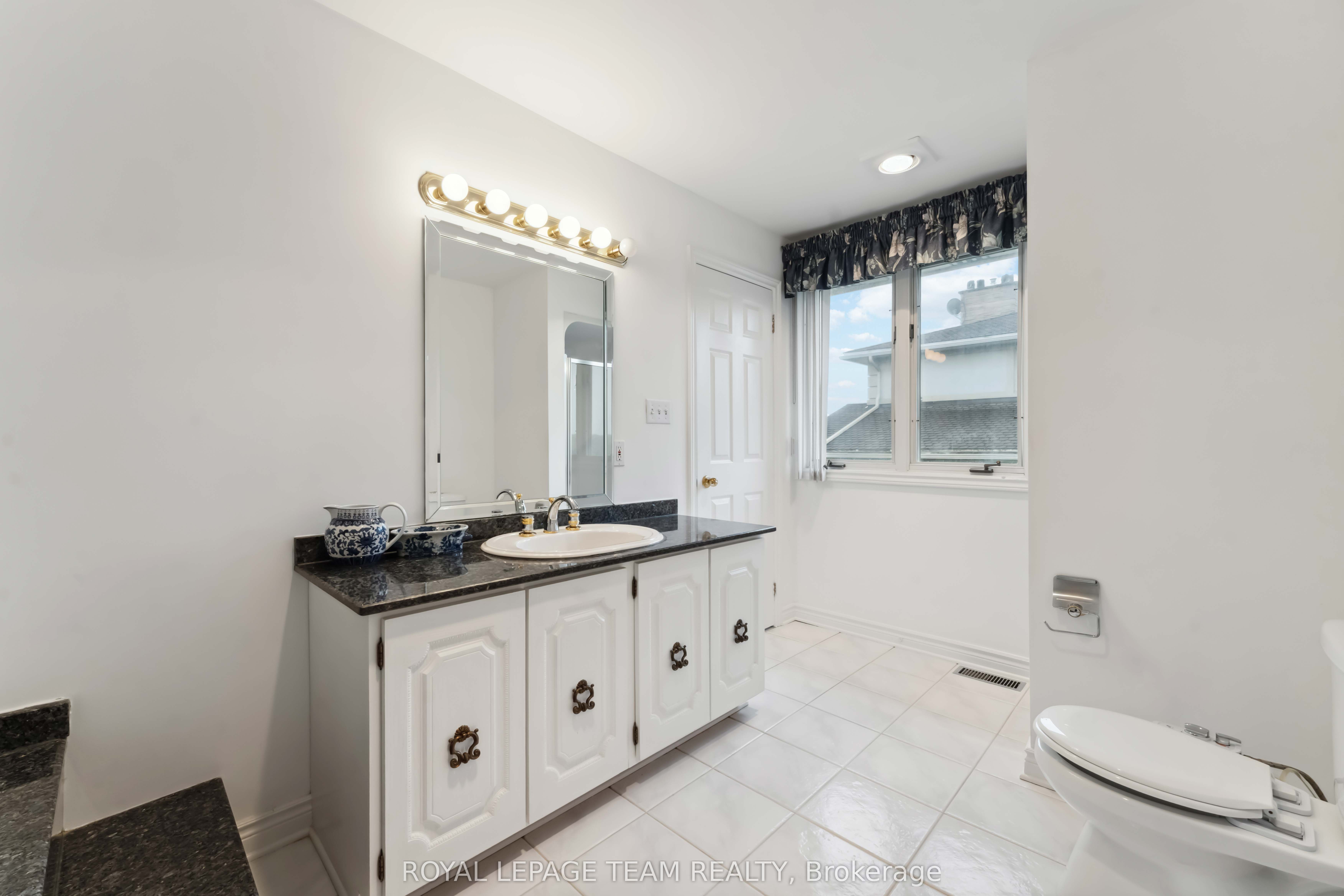 Photo 77 of 12 Queen Anne Crescent, Ottawa, Barrhaven East — HOMEH