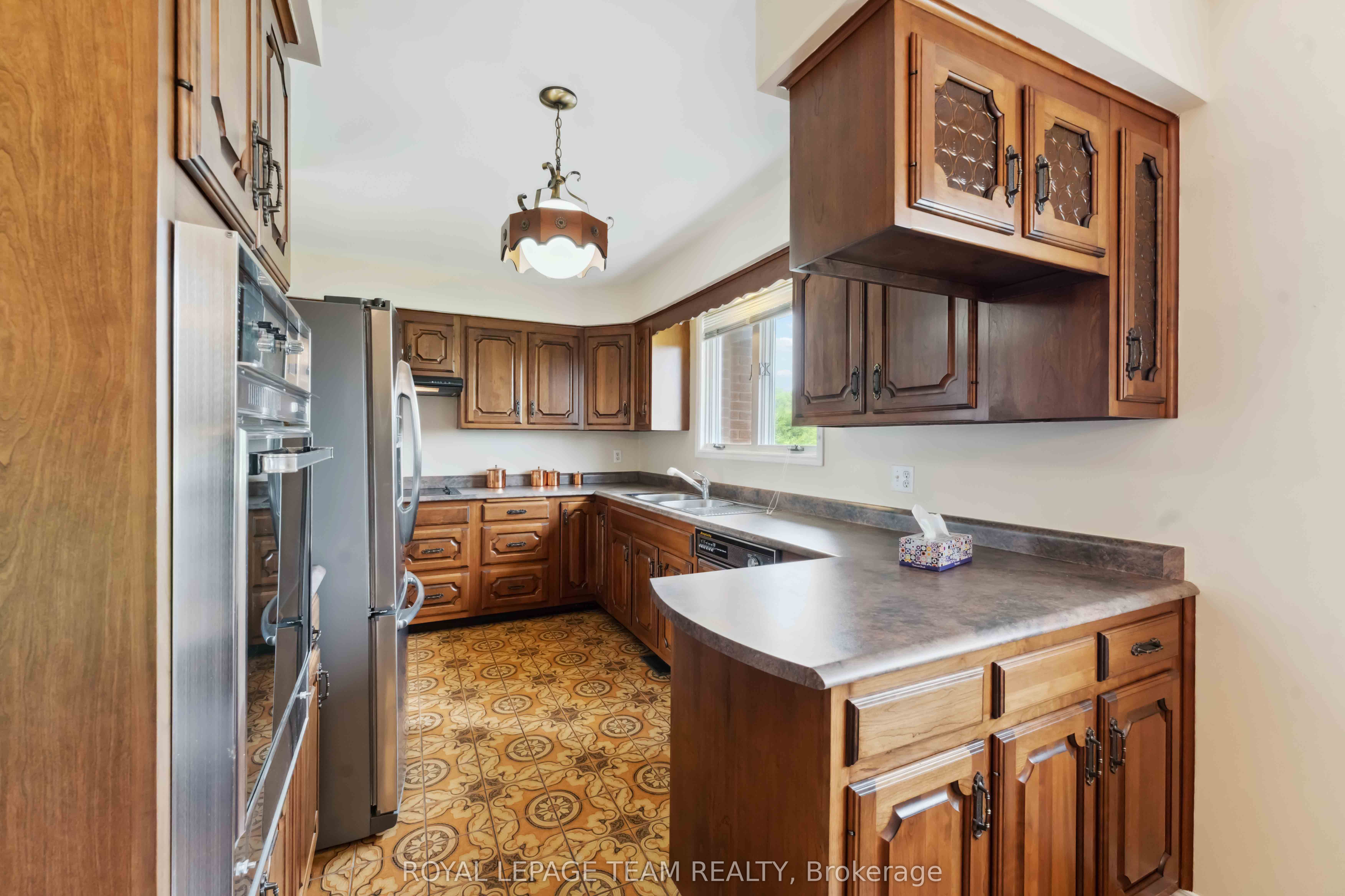 Photo 67 of 12 Queen Anne Crescent, Ottawa, Barrhaven East — HOMEH