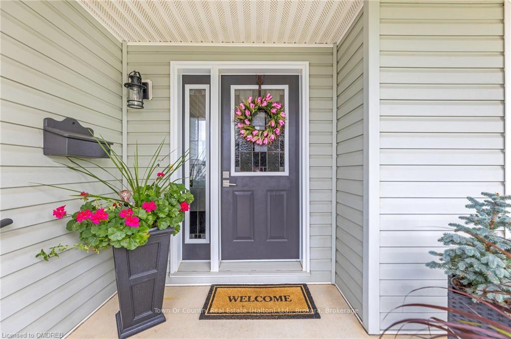 Photo 5 of 145 Glenariff Drive, Hamilton, Rural Flamborough — HOMEH