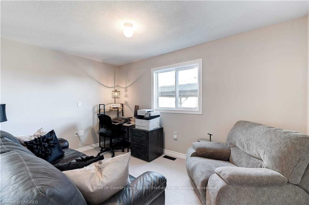 Photo 29 of 145 Glenariff Drive, Hamilton, Rural Flamborough — HOMEH