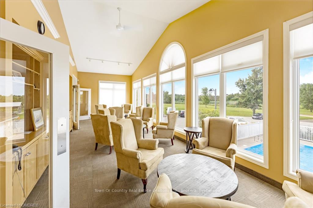 Photo 43 of 145 Glenariff Drive, Hamilton, Rural Flamborough — HOMEH