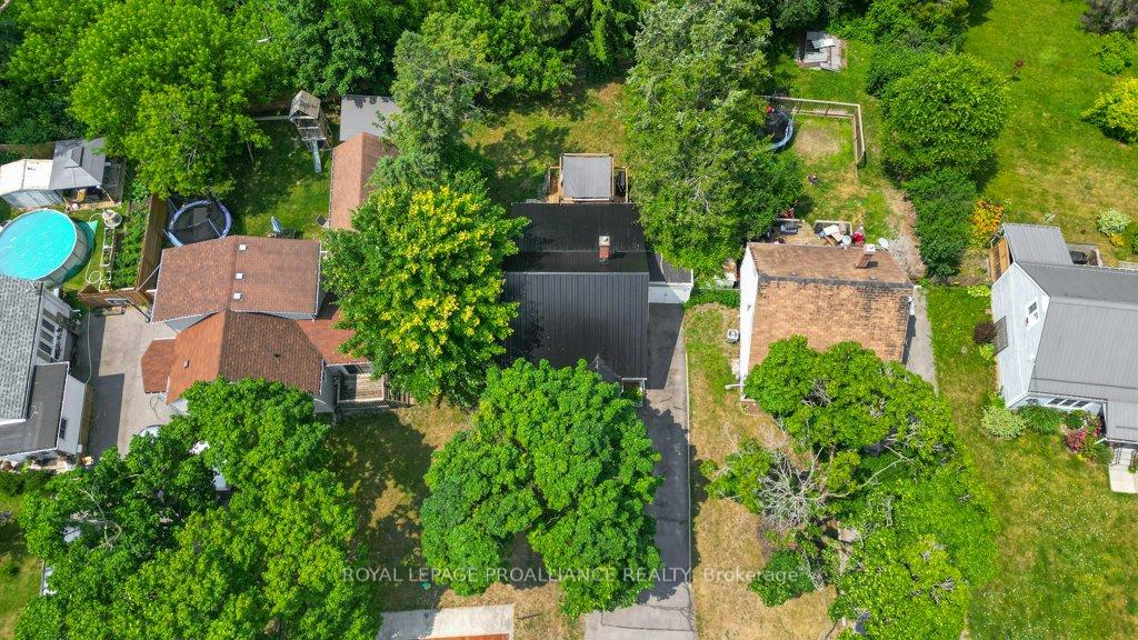 Photo 27 of 186 Pine Street, Belleville, Belleville Ward — HOMEH