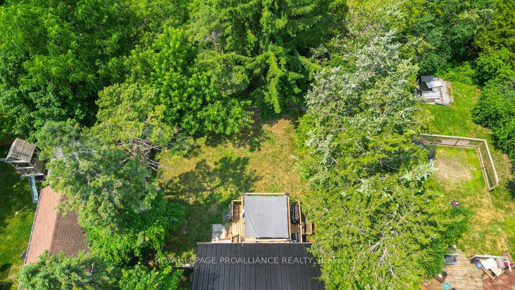 Photo 35 of 186 Pine Street, Belleville, Belleville Ward — HOMEH