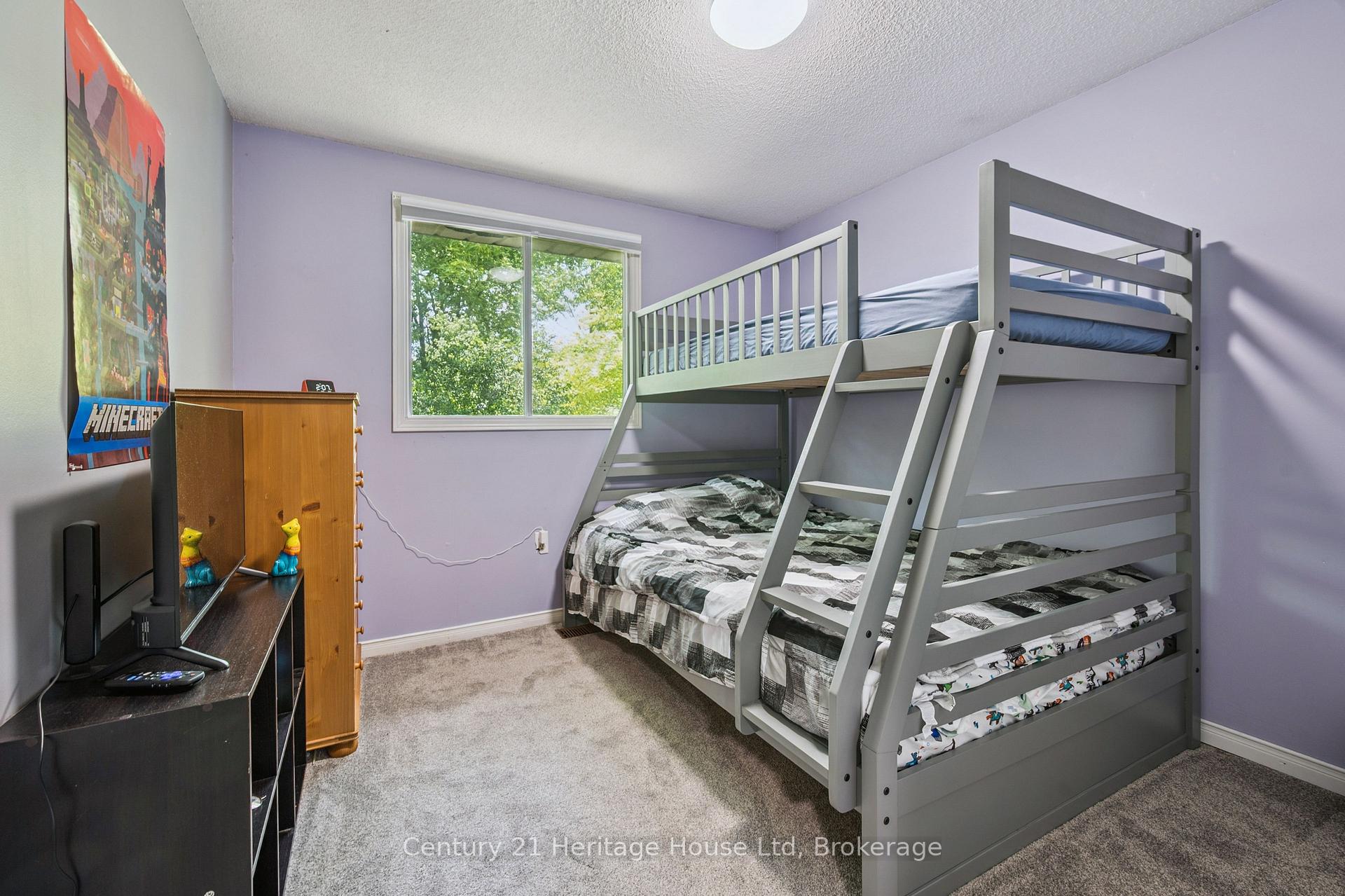 Photo 16 of 83 Grandridge Crescent, Guelph, Willow West/Sugarbush/West Acres — HOMEH