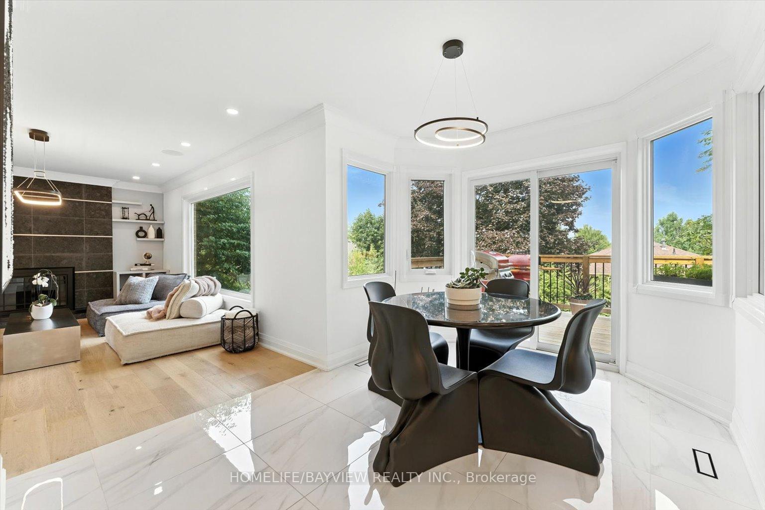 Photo 16 of 106 Crawford Rose Drive, Aurora, Aurora Heights — HOMEH
