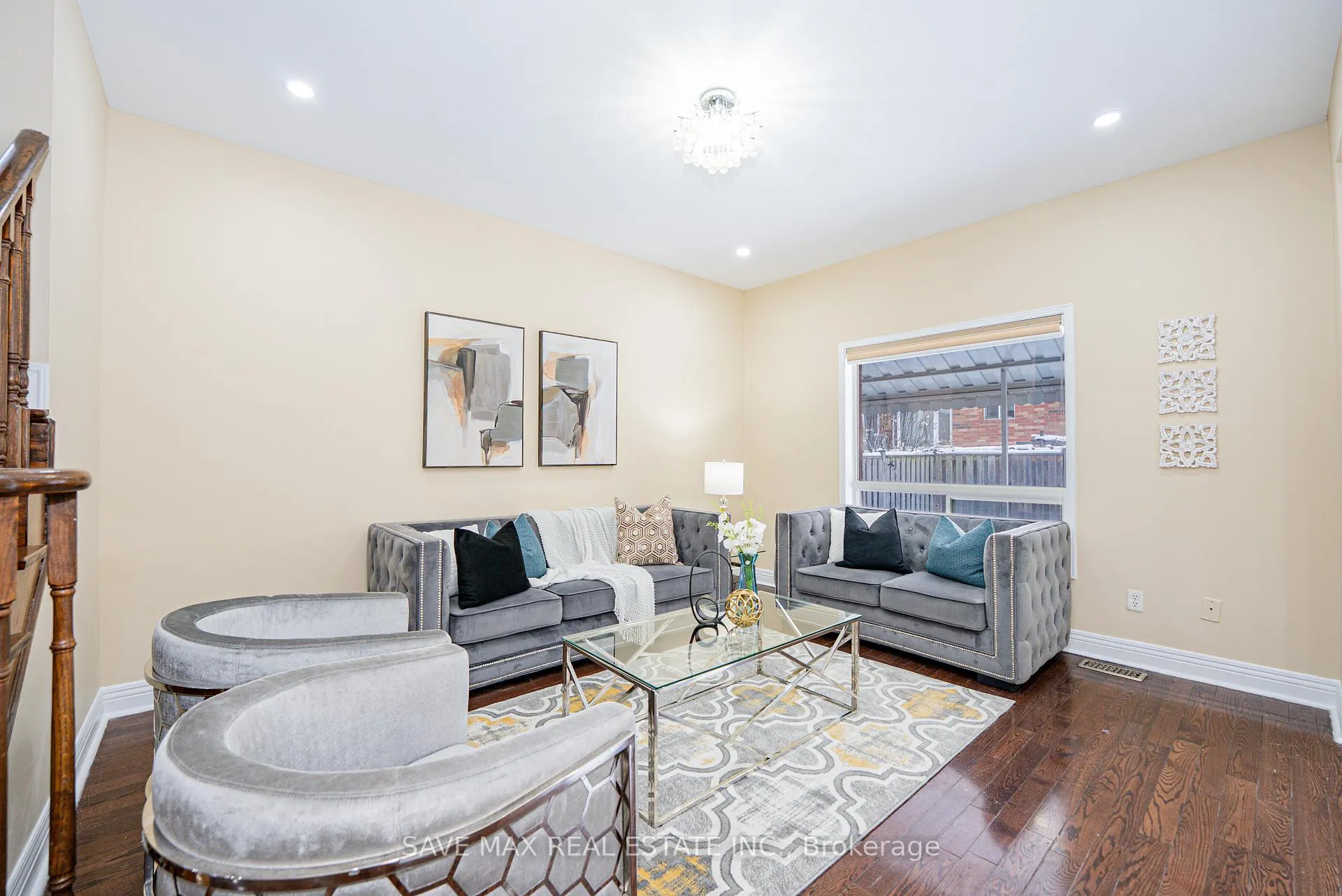 Photo 12 of 24 Jordensen Drive, Brampton, Credit Valley — HOMEH