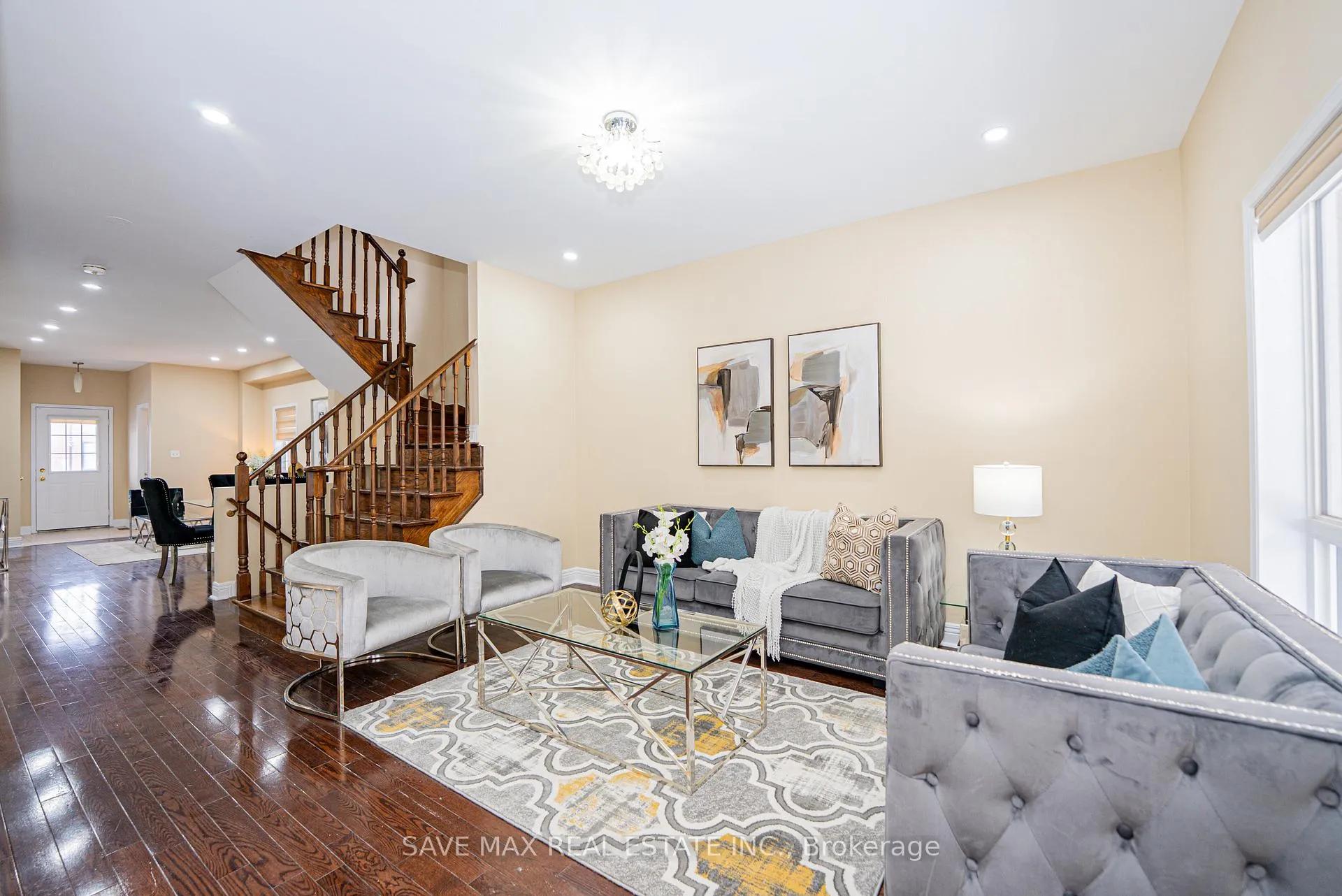 Photo 13 of 24 Jordensen Drive, Brampton, Credit Valley — HOMEH