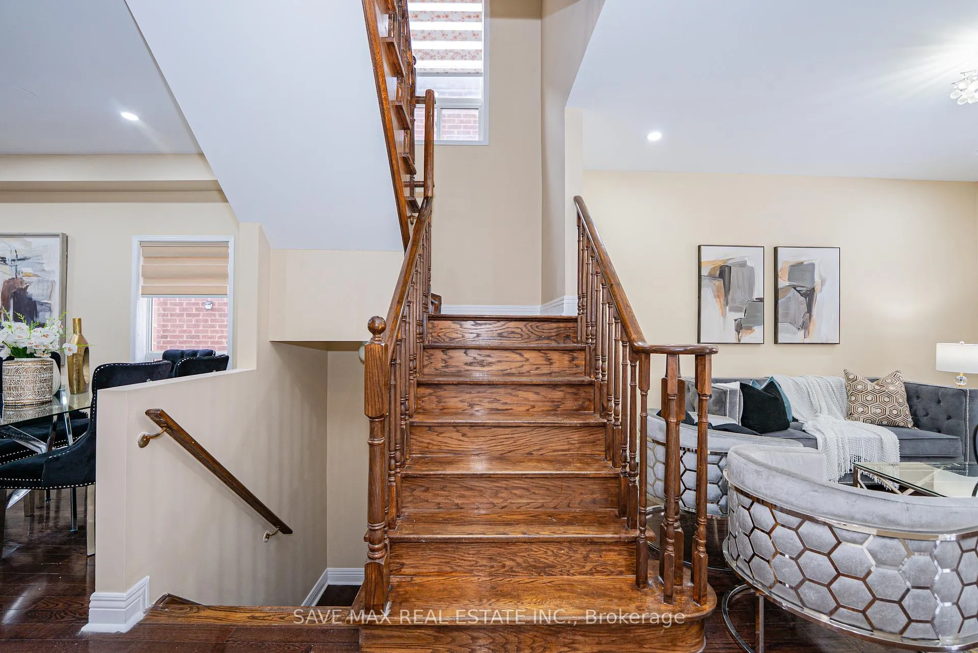 Photo 22 of 24 Jordensen Drive, Brampton, Credit Valley — HOMEH