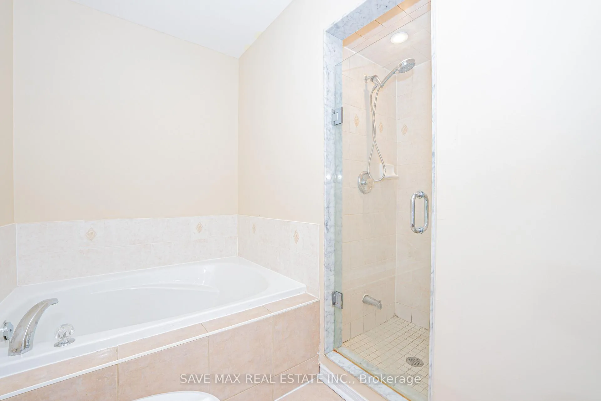 Photo 29 of 24 Jordensen Drive, Brampton, Credit Valley — HOMEH