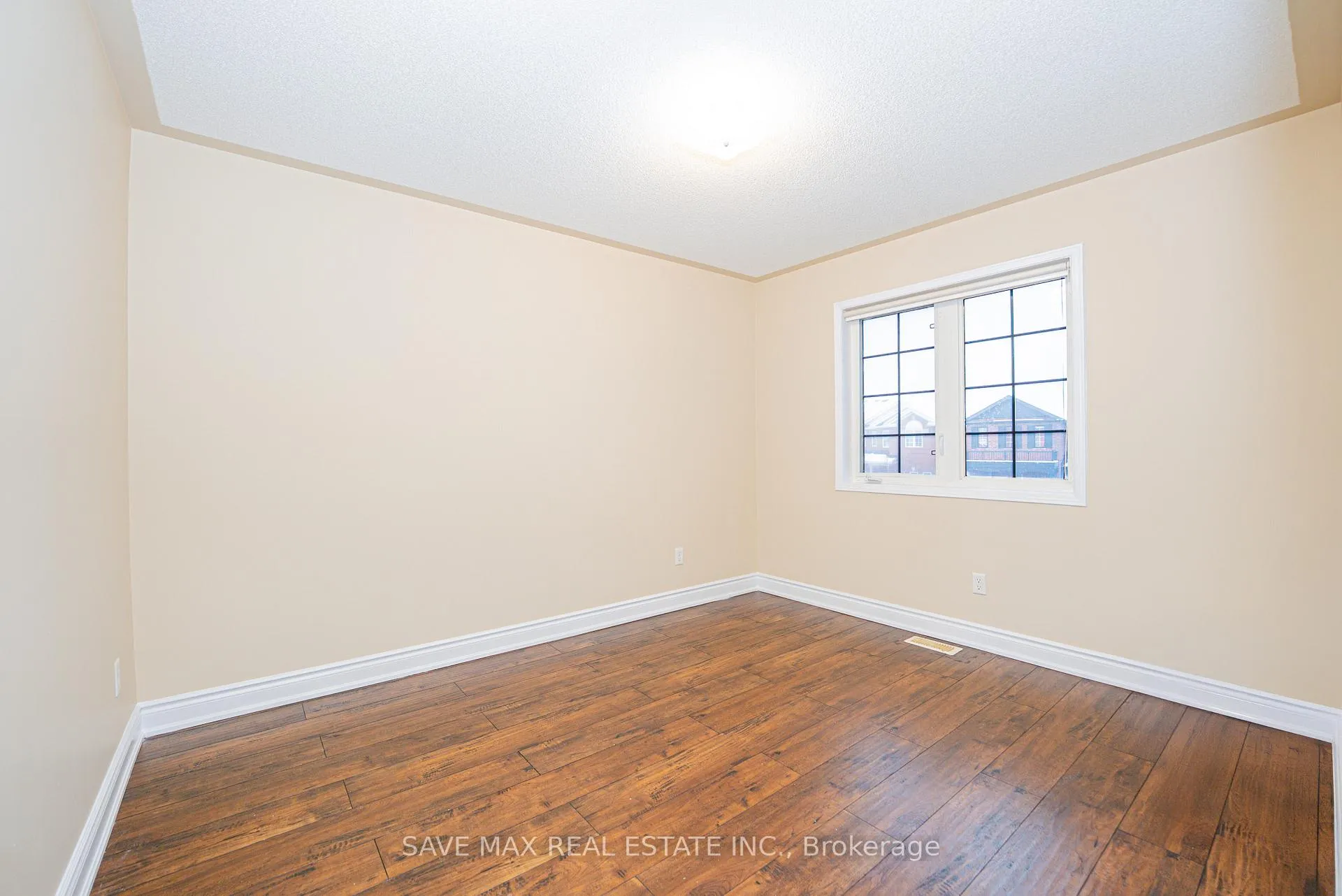 Photo 33 of 24 Jordensen Drive, Brampton, Credit Valley — HOMEH