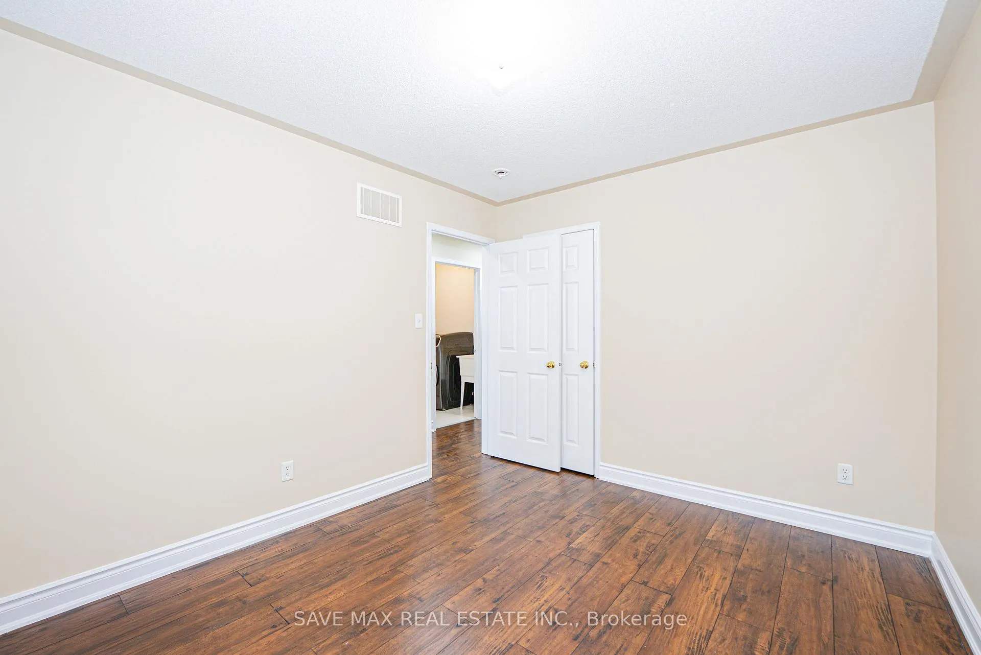Photo 34 of 24 Jordensen Drive, Brampton, Credit Valley — HOMEH