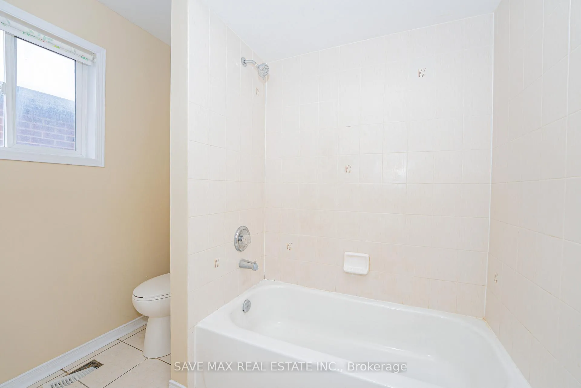 Photo 38 of 24 Jordensen Drive, Brampton, Credit Valley — HOMEH