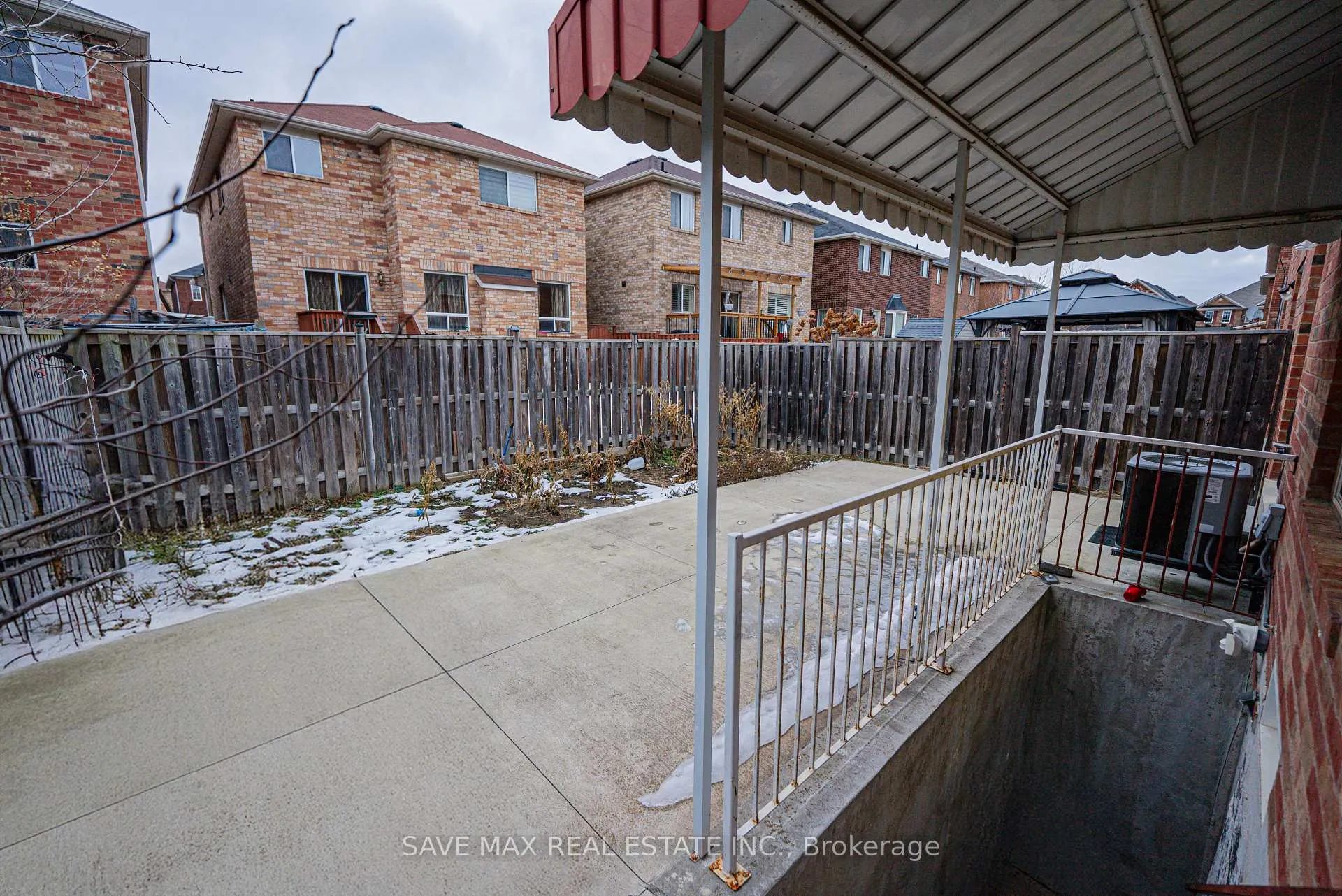Photo 48 of 24 Jordensen Drive, Brampton, Credit Valley — HOMEH