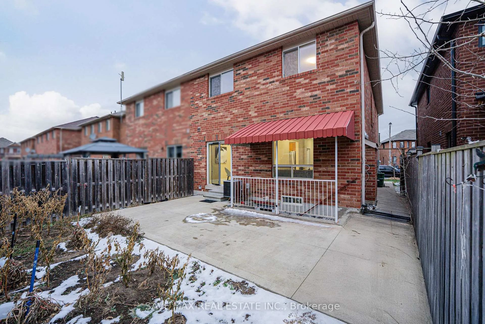 Photo 49 of 24 Jordensen Drive, Brampton, Credit Valley — HOMEH