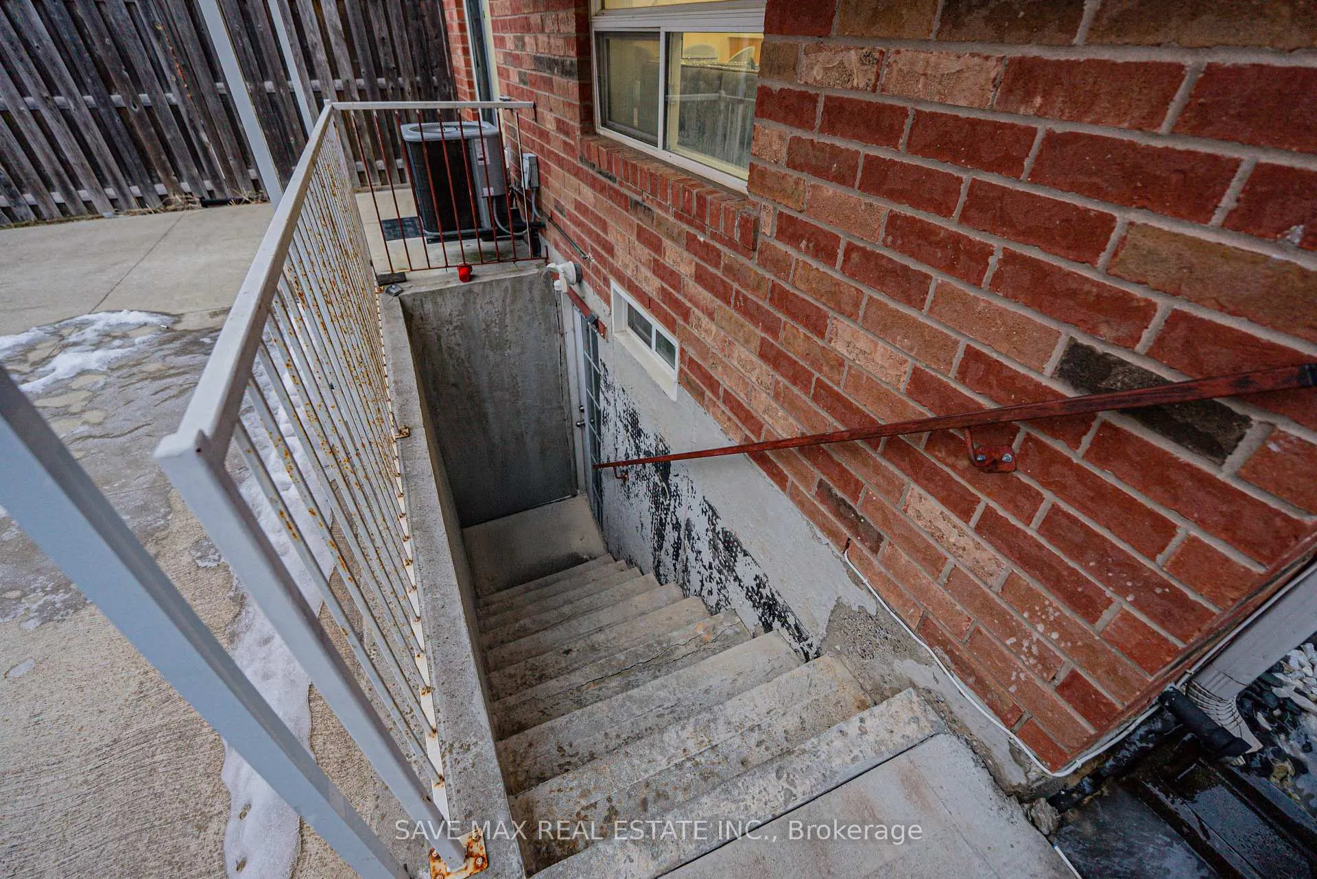 Photo 50 of 24 Jordensen Drive, Brampton, Credit Valley — HOMEH