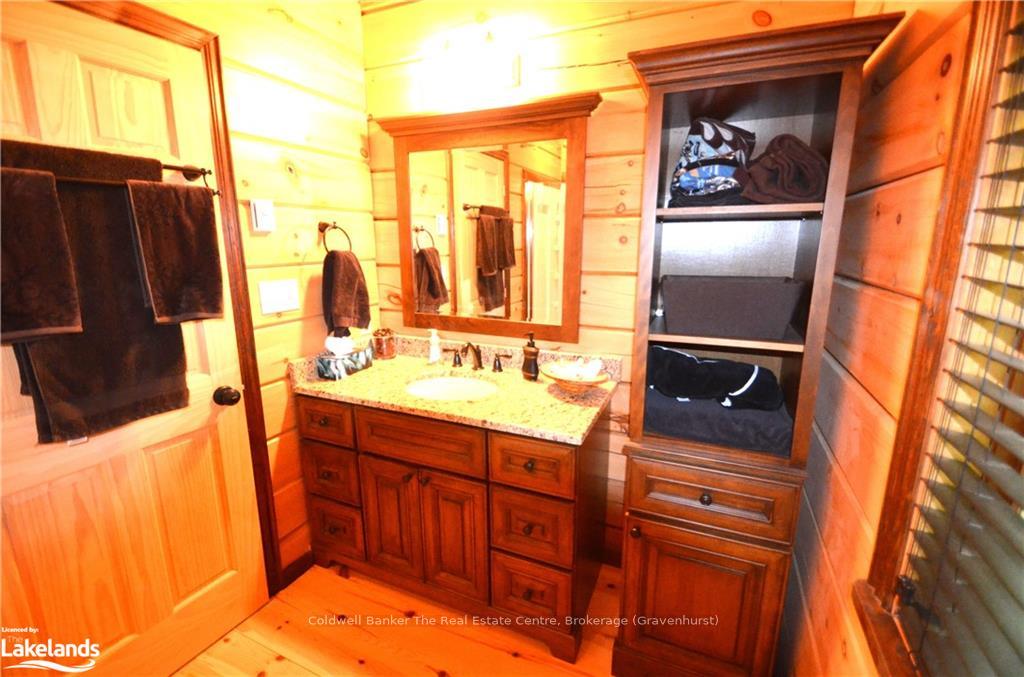 Photo 14 of 1059 Shoreline Drive, Algonquin Highlands, Sherborne — HOMEH
