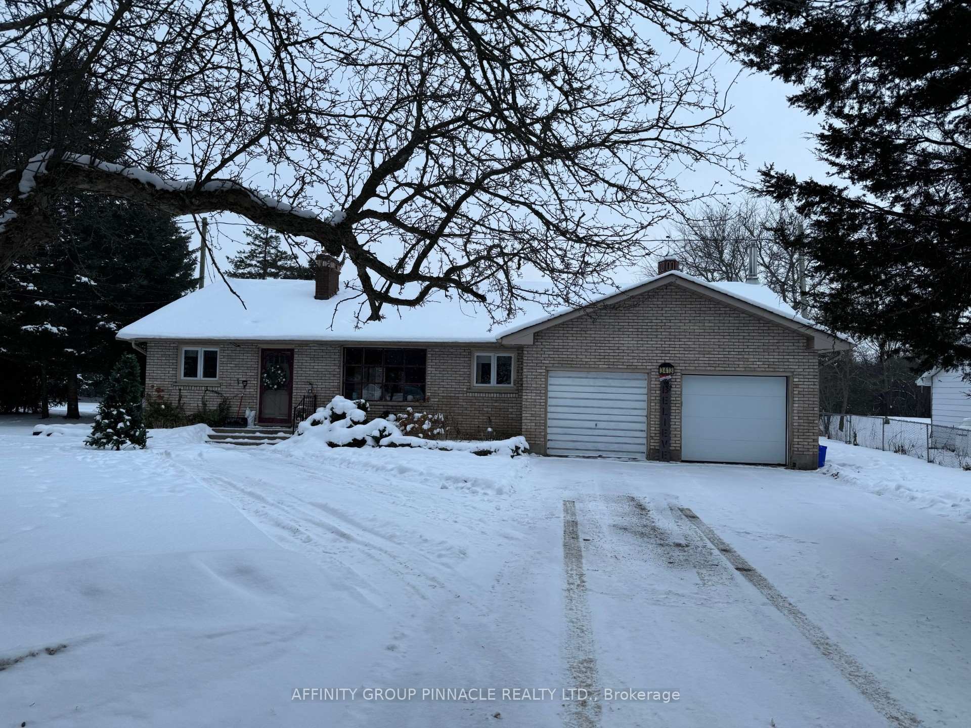 Front of 3413 County Rd 36
